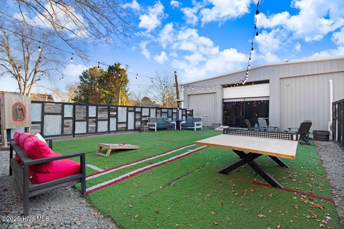 506 N Breazeale Avenue Property Photo 8