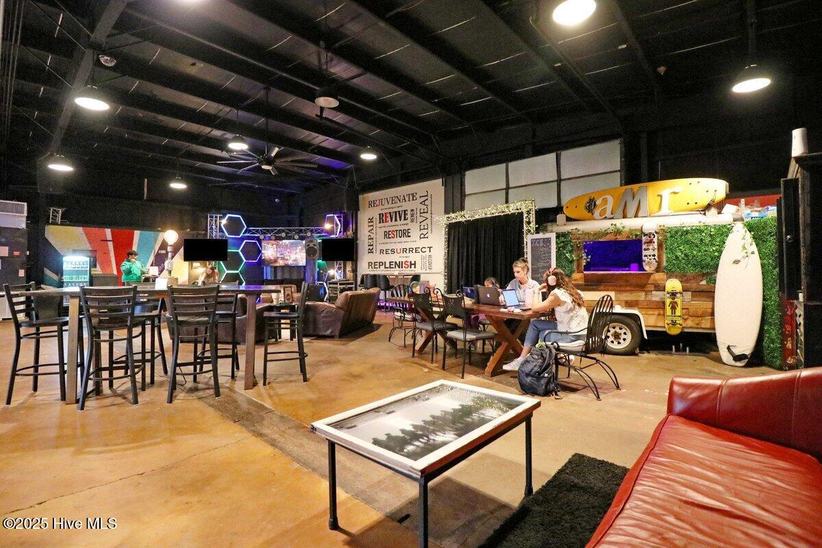 506 N Breazeale Avenue Property Photo 13