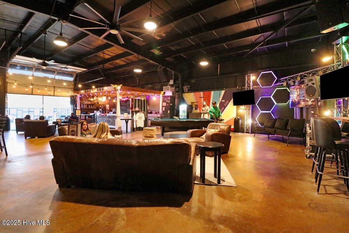 506 N Breazeale Avenue Property Photo 27