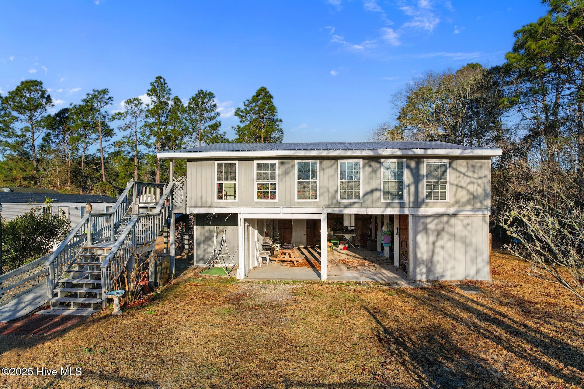 684 Sandy Bluff Drive Property Photo 1