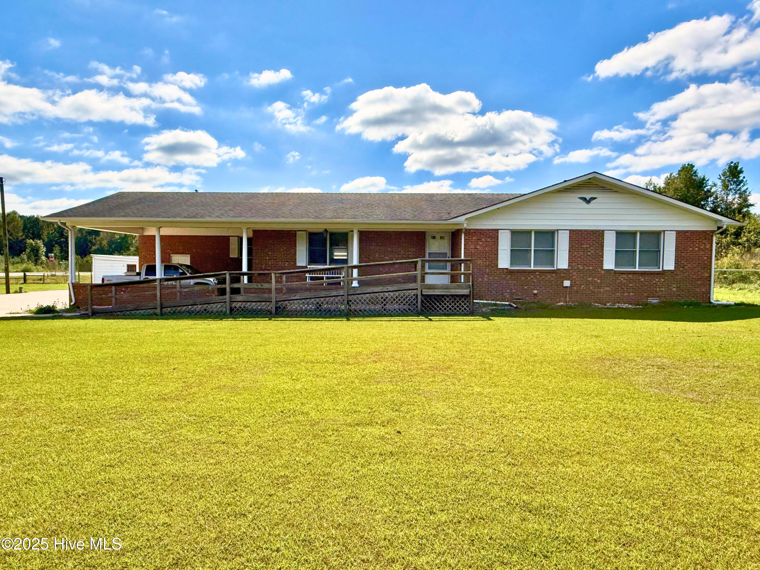 3425 Old Nc 24 Highway Property Photo 1