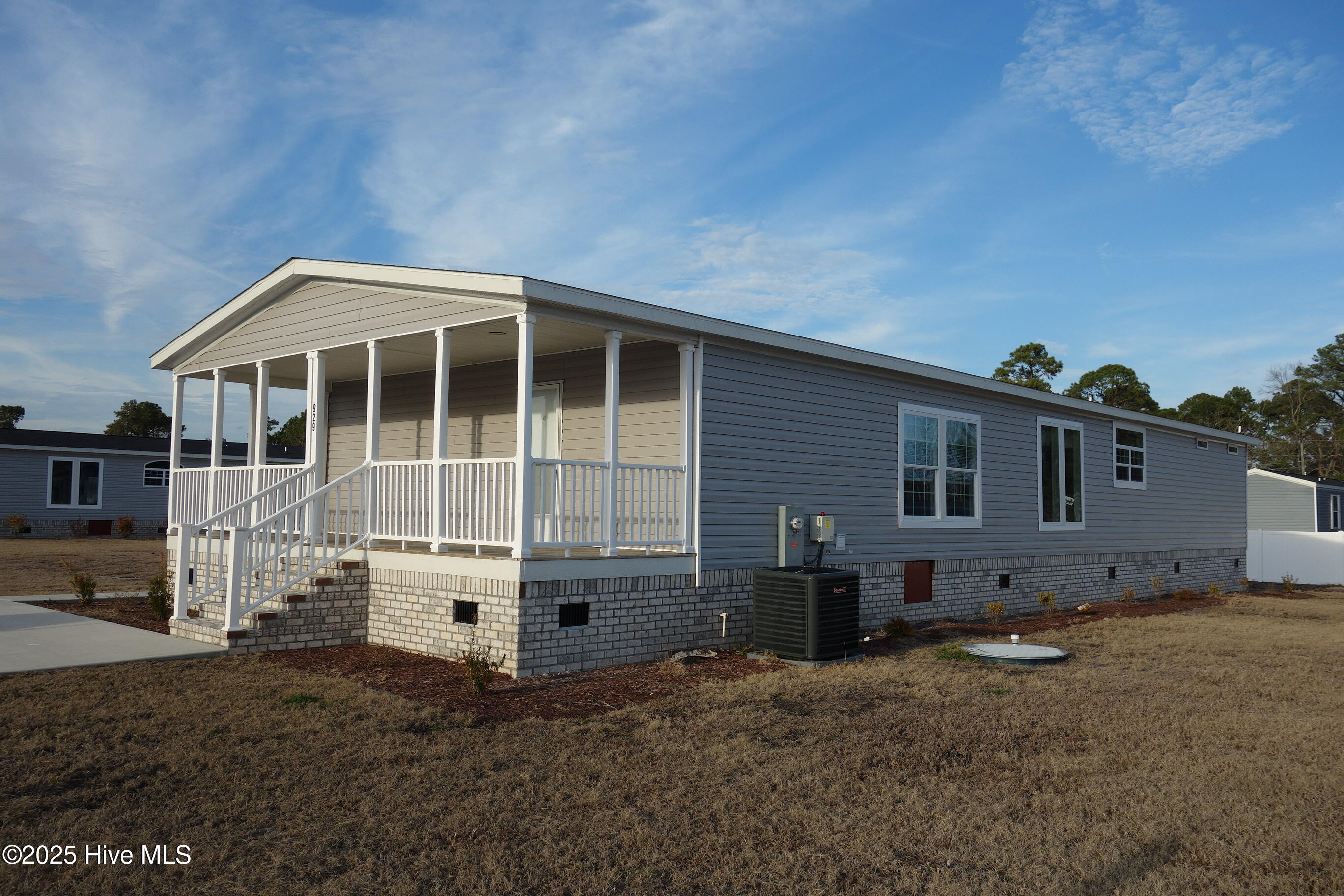 929 Willow Place Property Photo 29