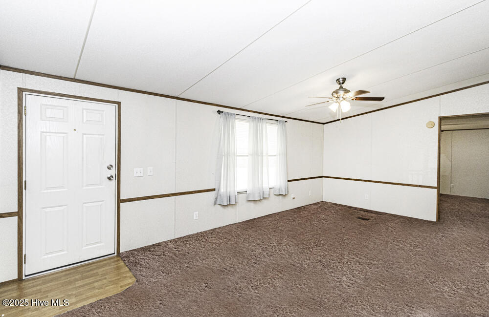 4920 Redmon Road Property Photo 6