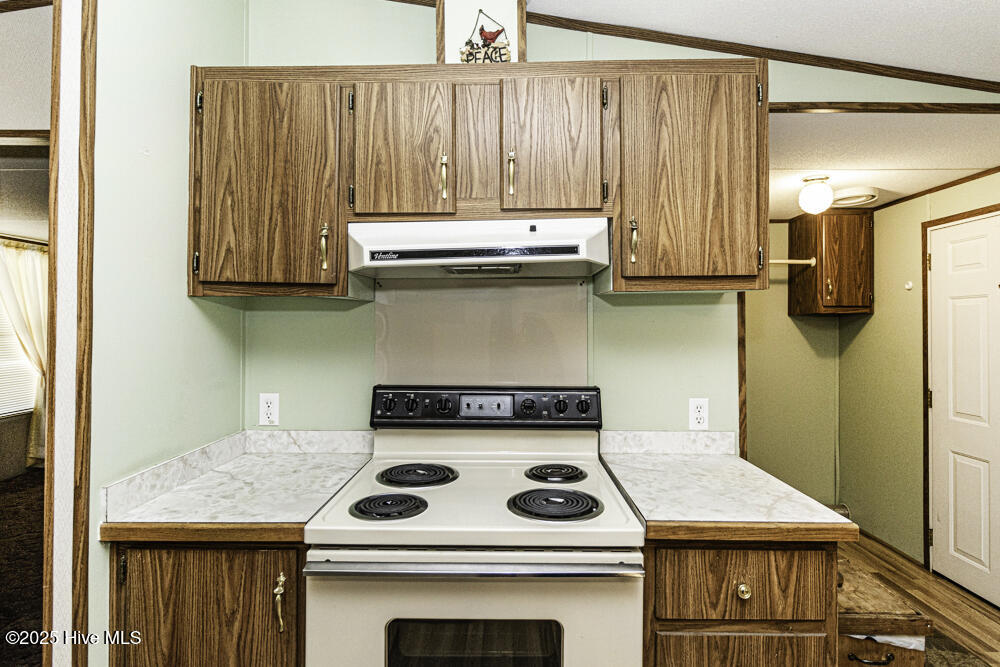 4920 Redmon Road Property Photo 12