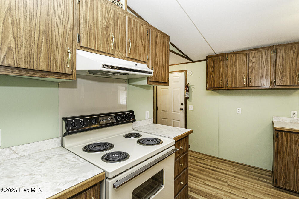 4920 Redmon Road Property Photo 14