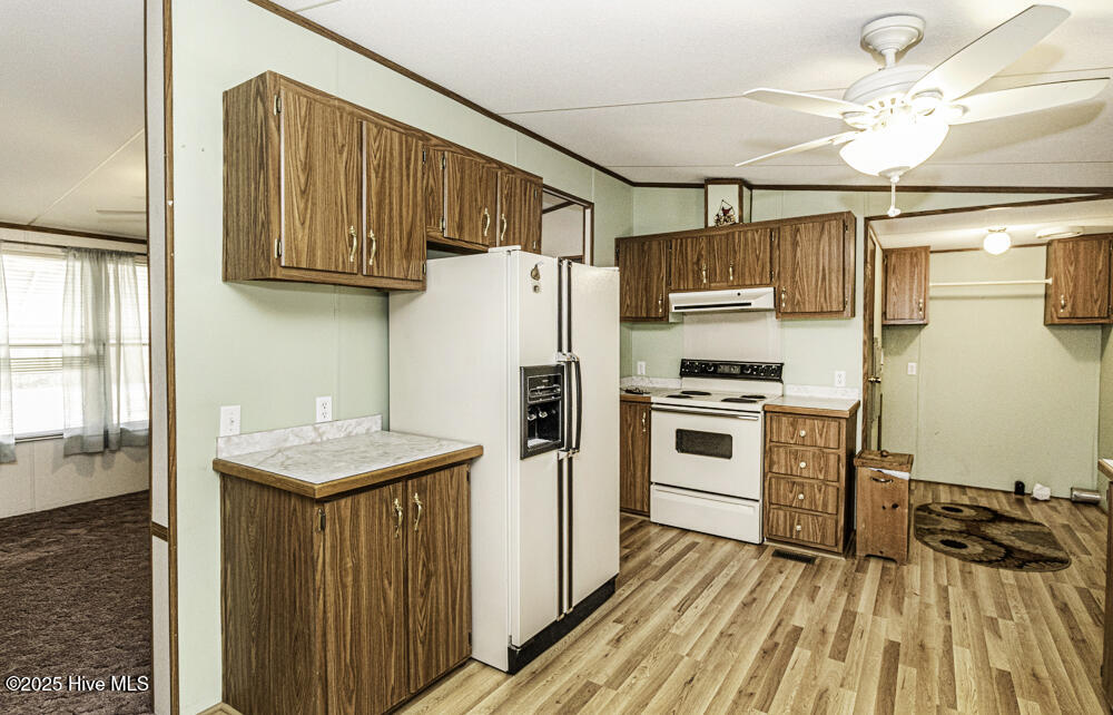4920 Redmon Road Property Photo 15