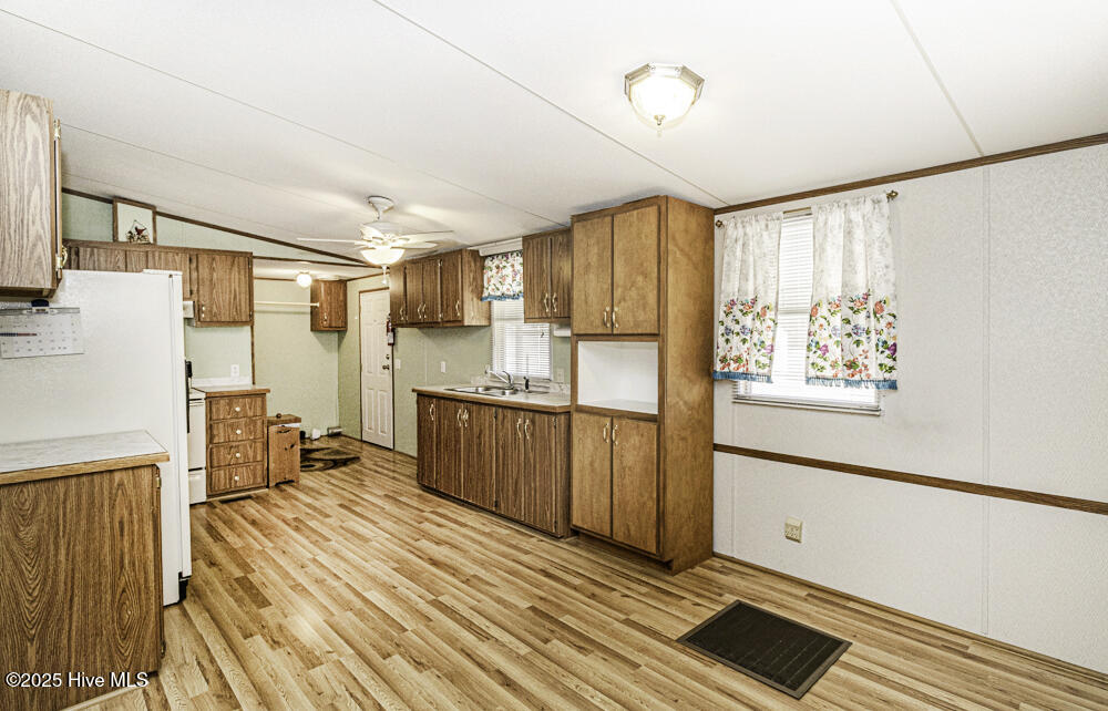 4920 Redmon Road Property Photo 17