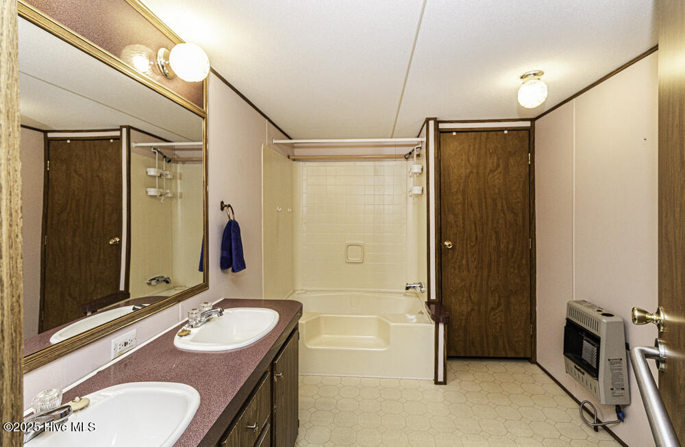 4920 Redmon Road Property Photo 27