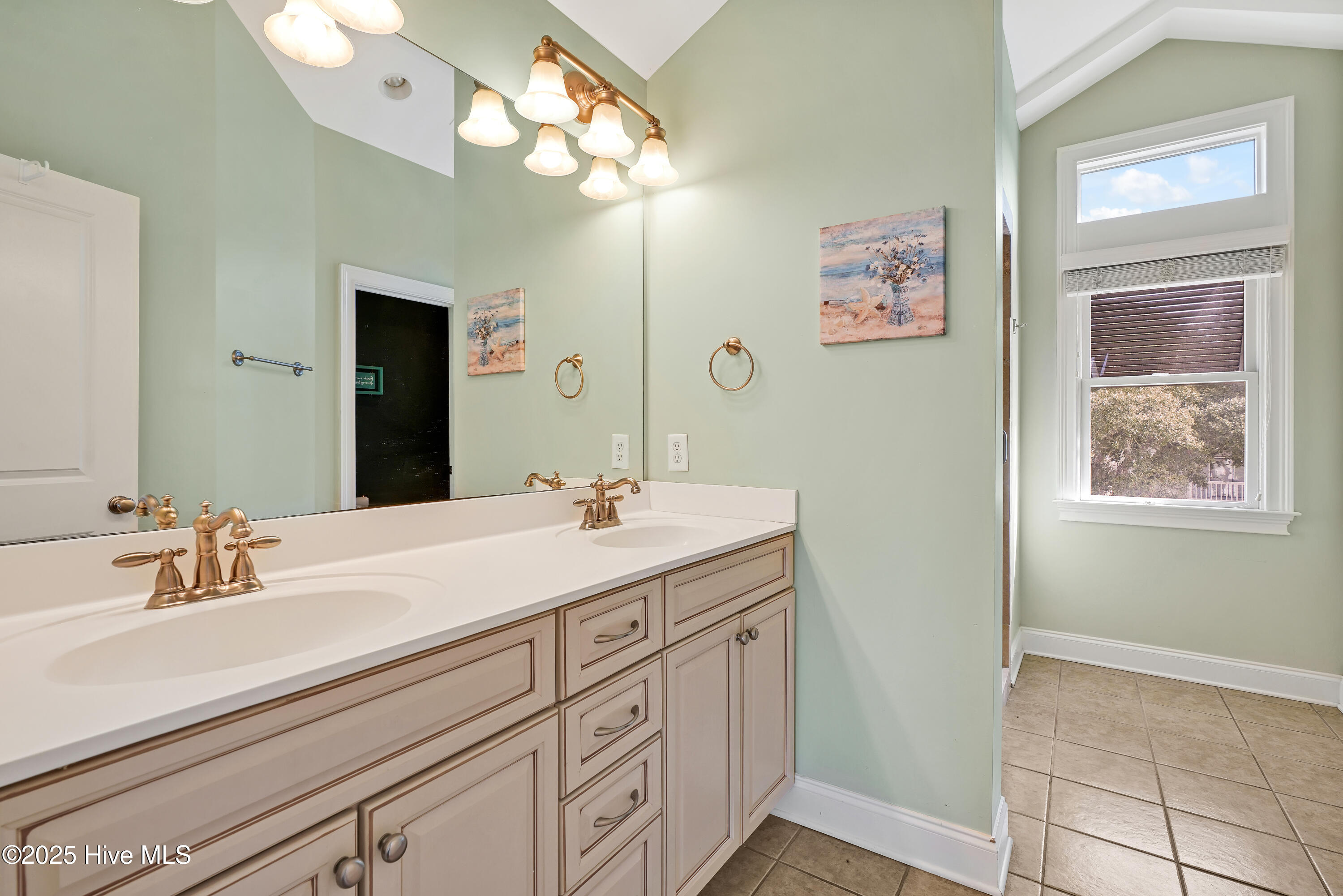 103 Se 74th Street Property Photo 15