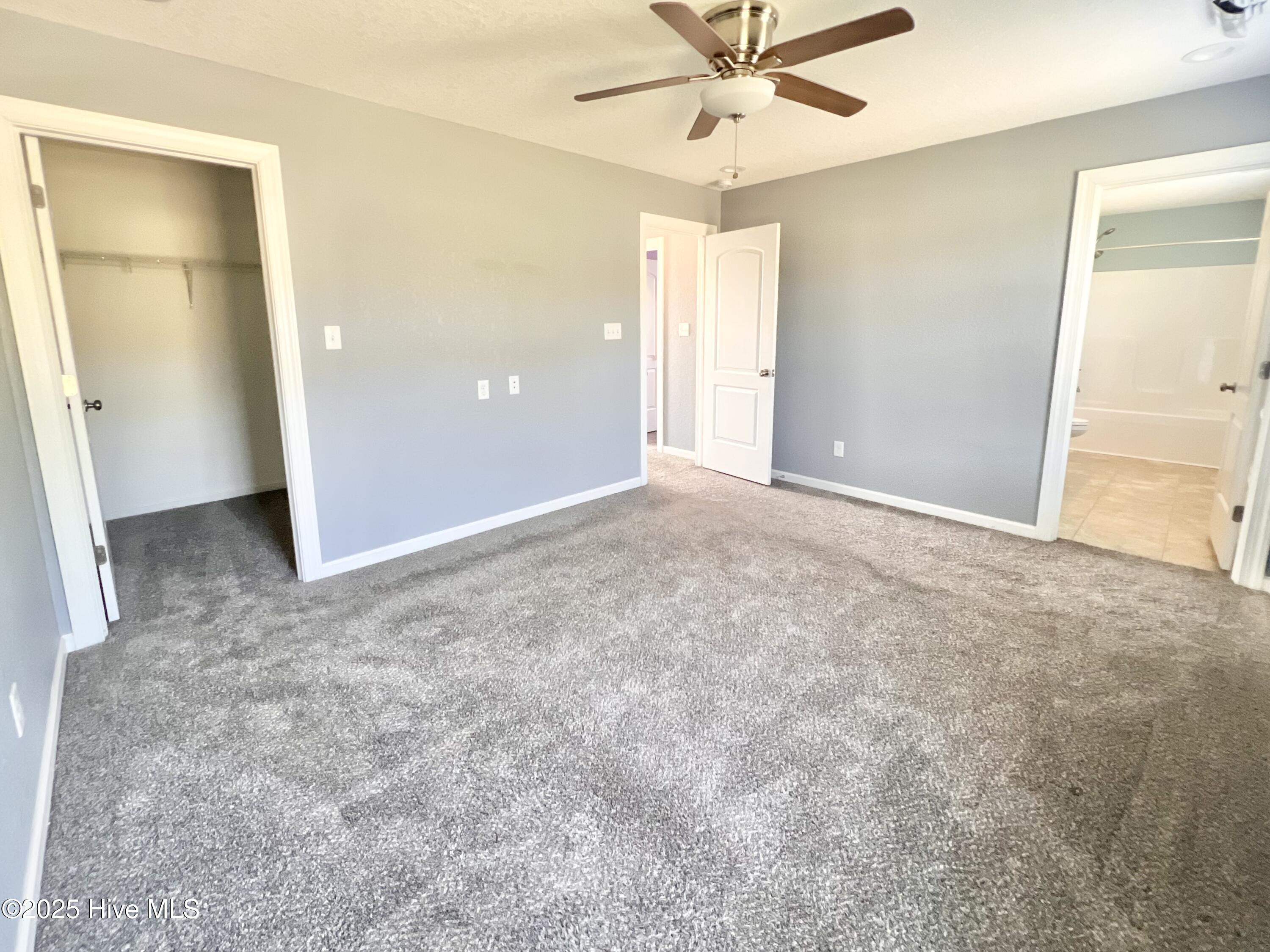 136 Laurel Woods Way Property Photo 15