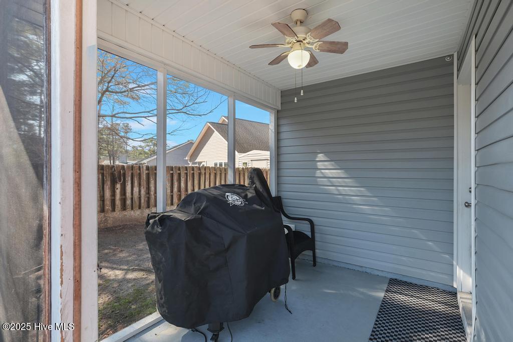 114 Bay Tree Circle Property Photo 23