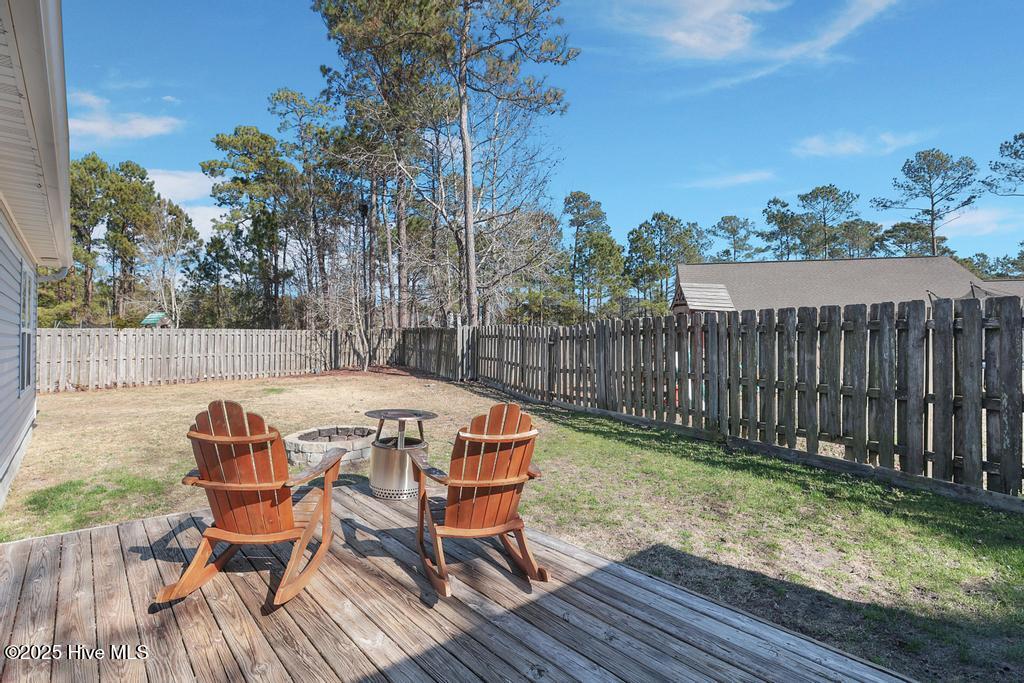 114 Bay Tree Circle Property Photo 24