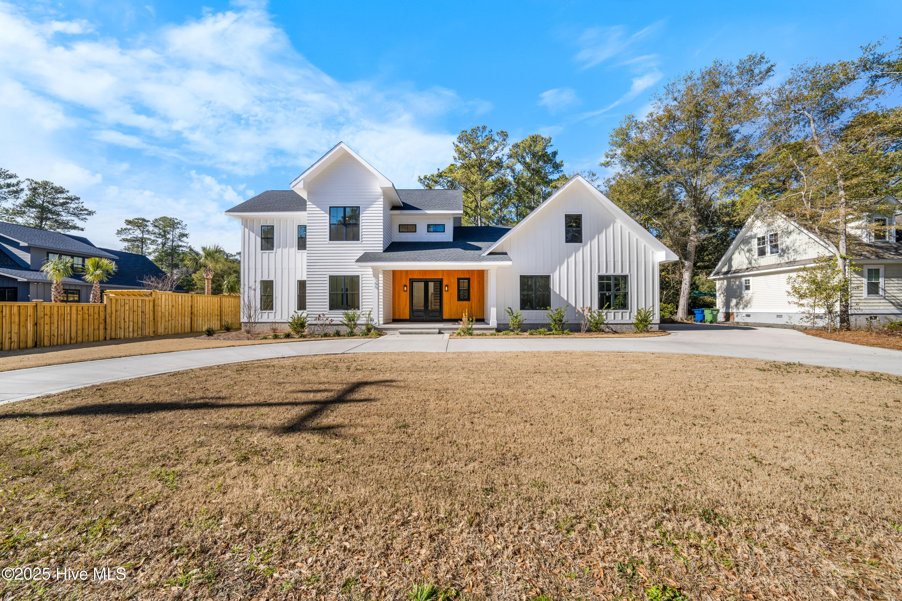 Bradley Pines Real Estate Listings Main Image