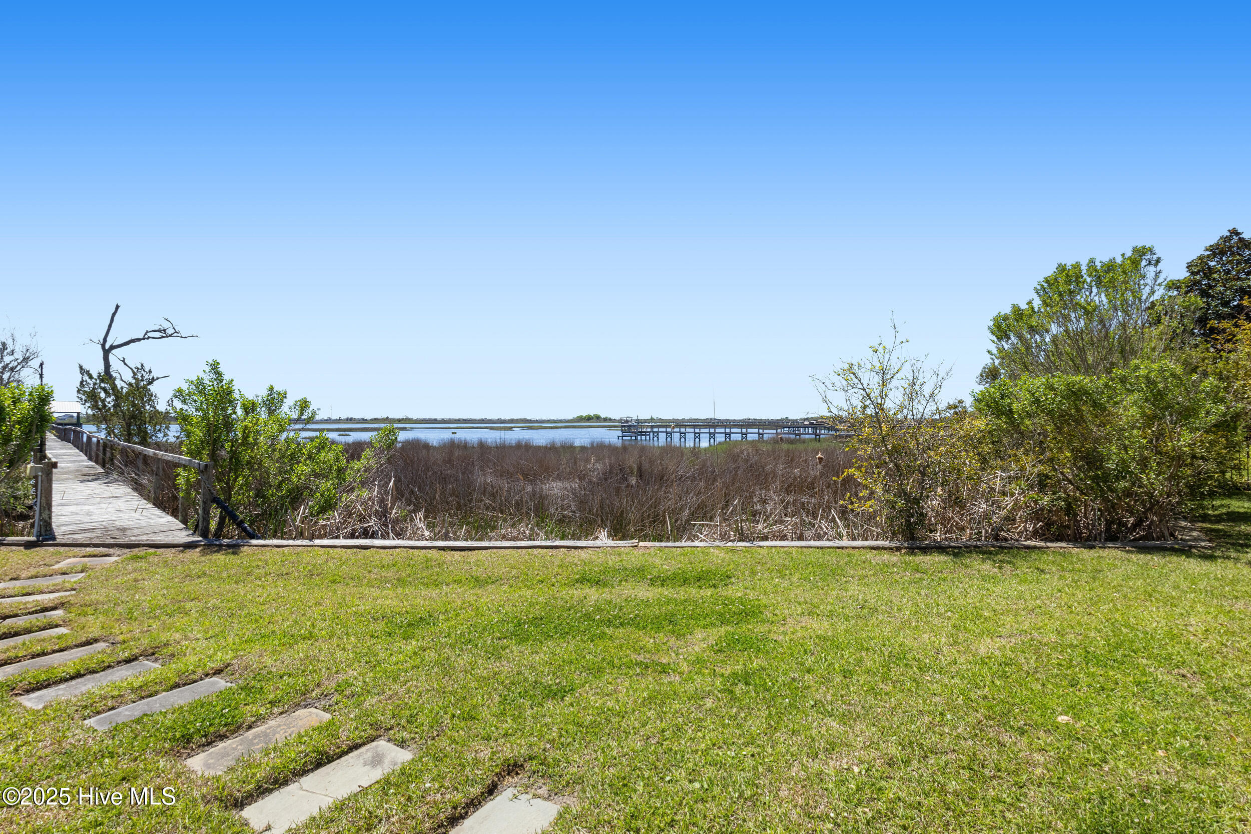 131 Sound View Drive Property Photo 6