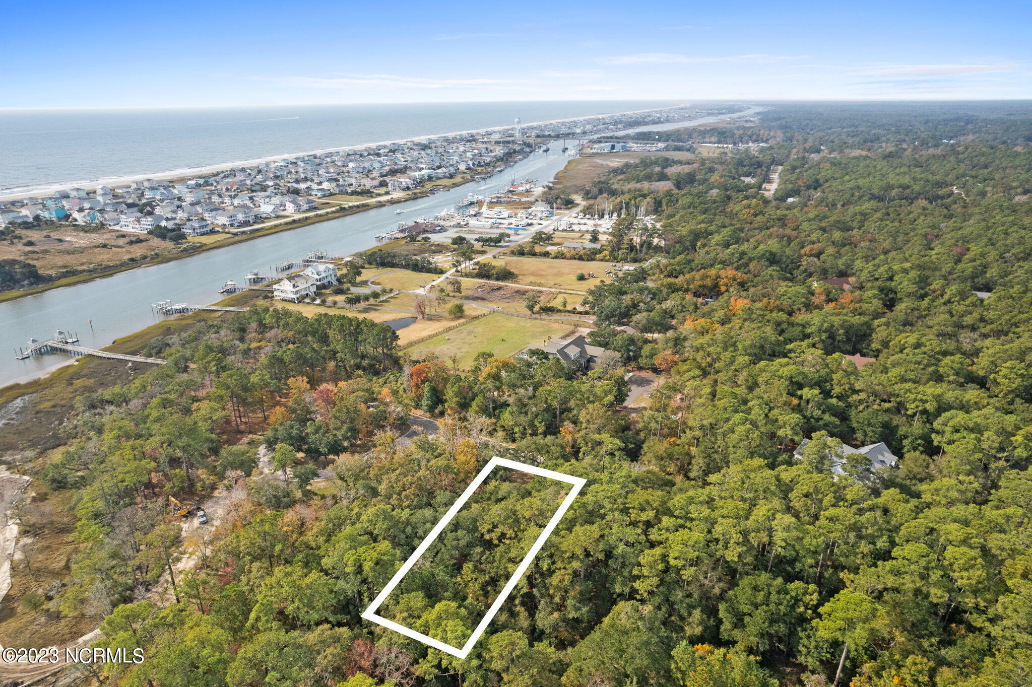 3518 Bocage Street Property Photo 10