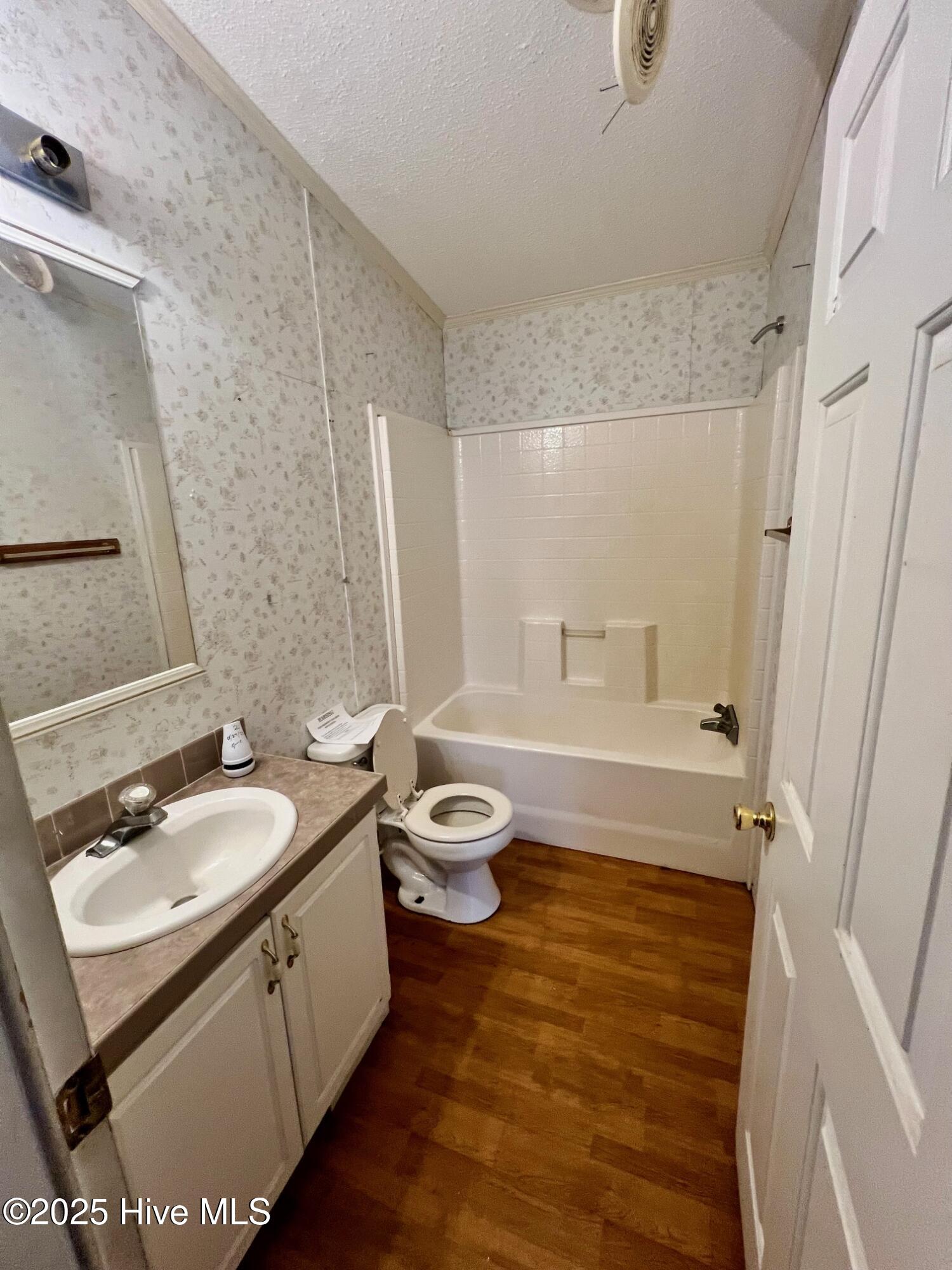 74 Bells Road Property Photo 12
