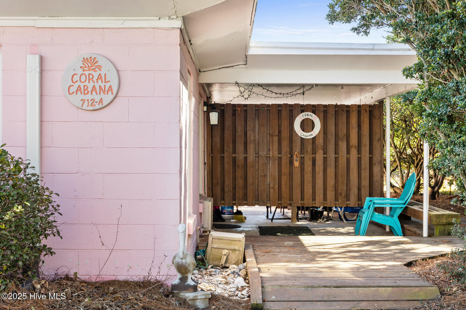 712 Ocean Boulevard Property Photo 4