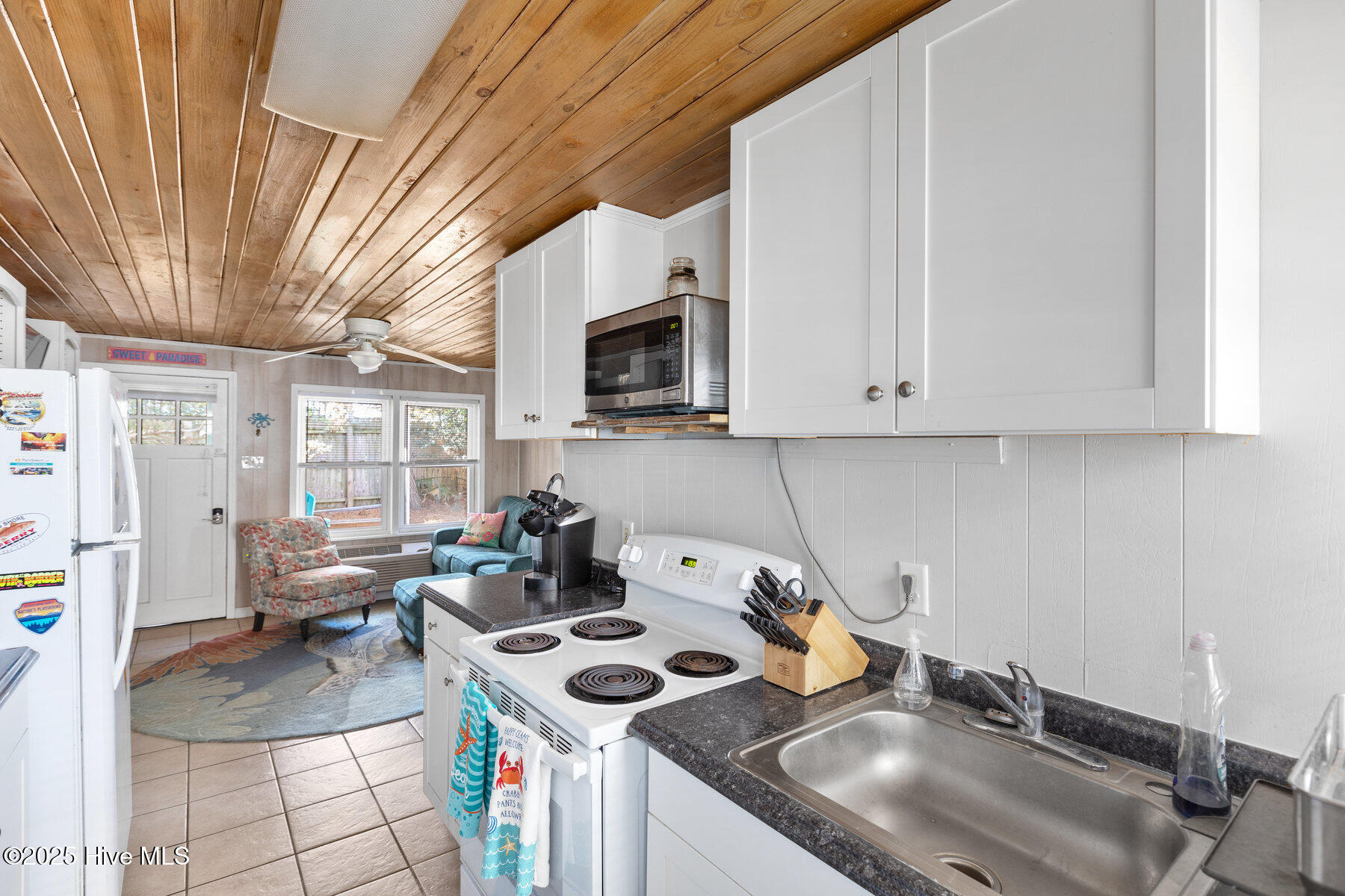 712 Ocean Boulevard Property Photo 12