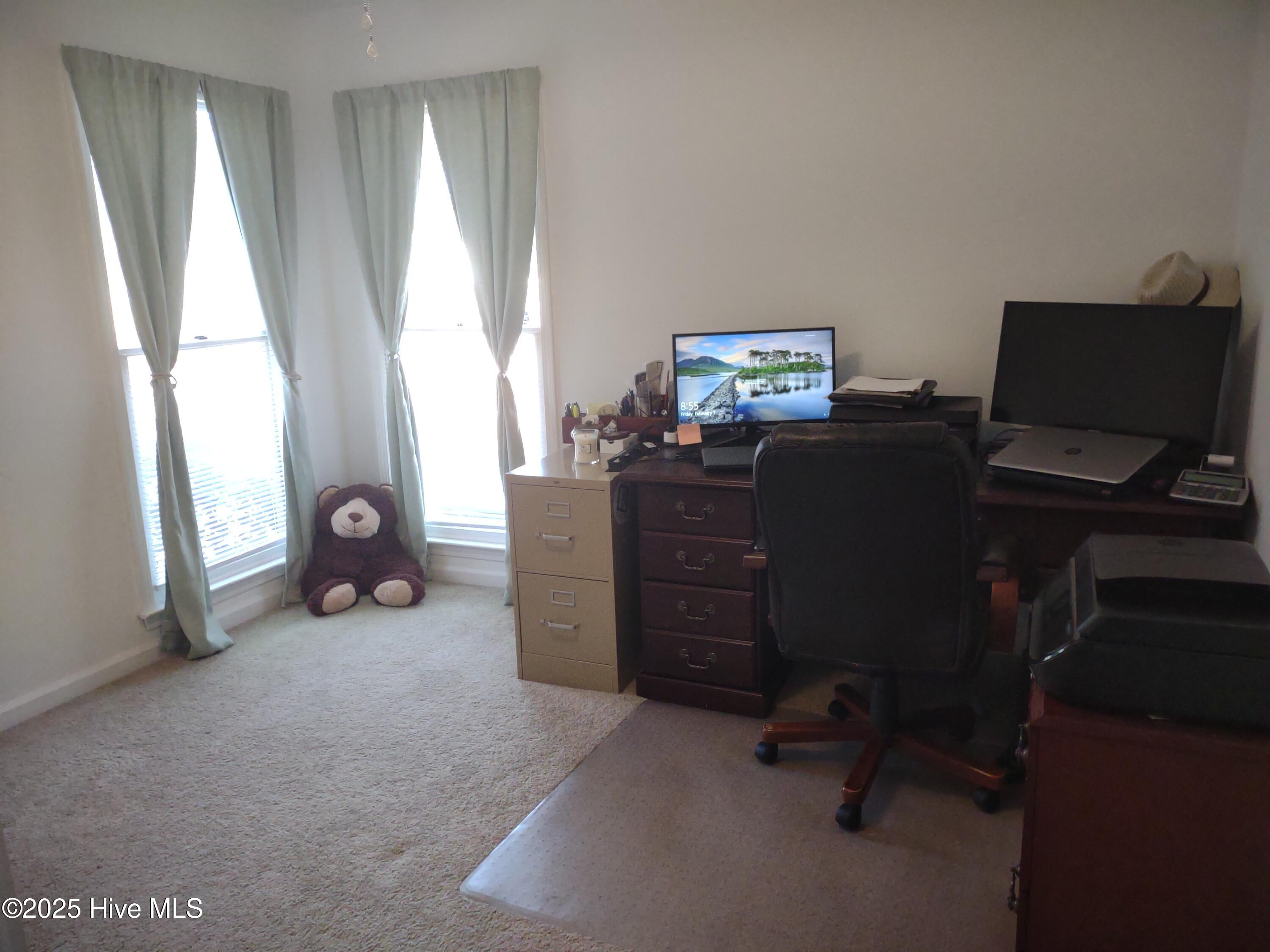 370 Boundaryline Drive Property Photo 29