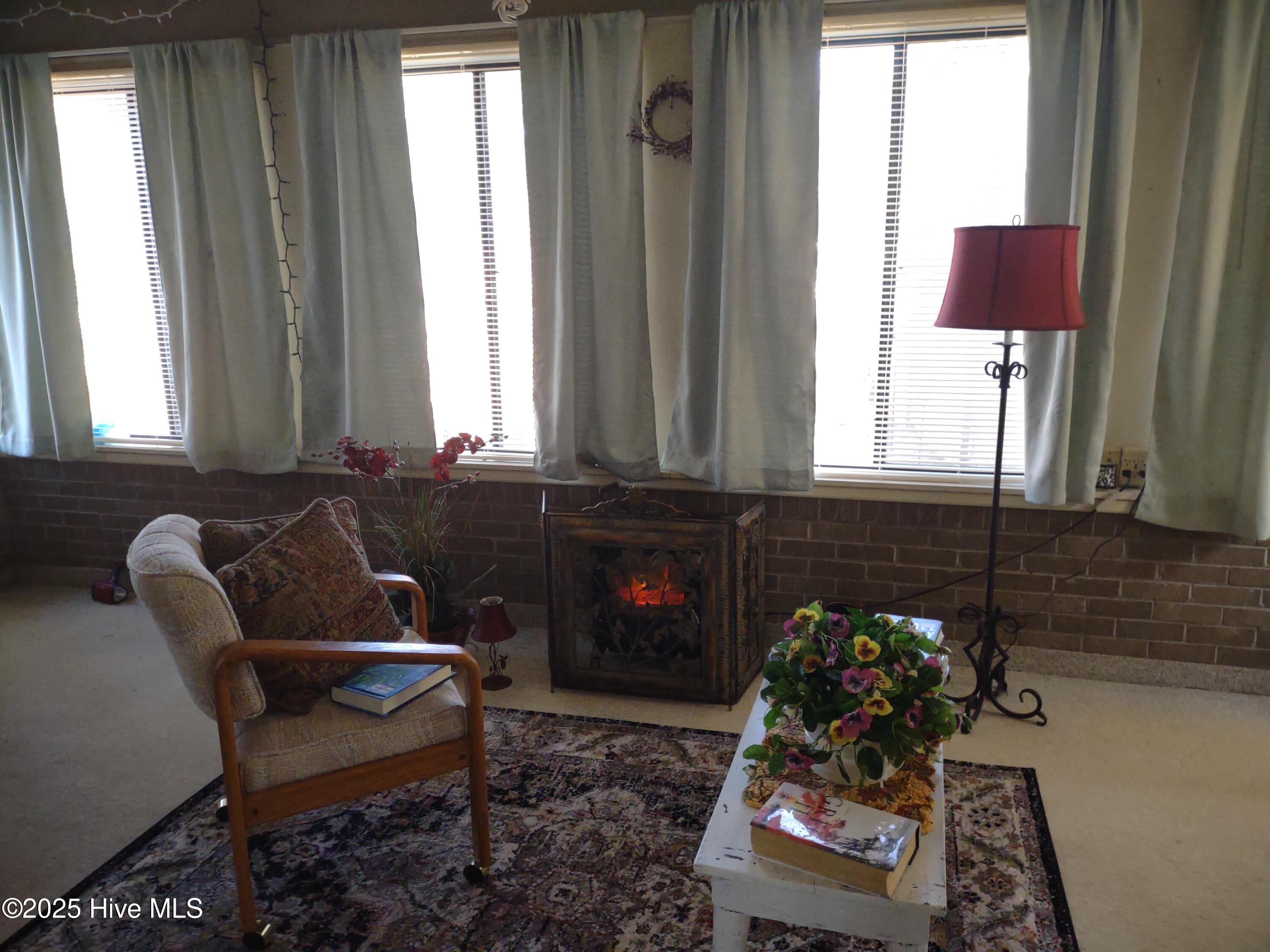 370 Boundaryline Drive Property Photo 32