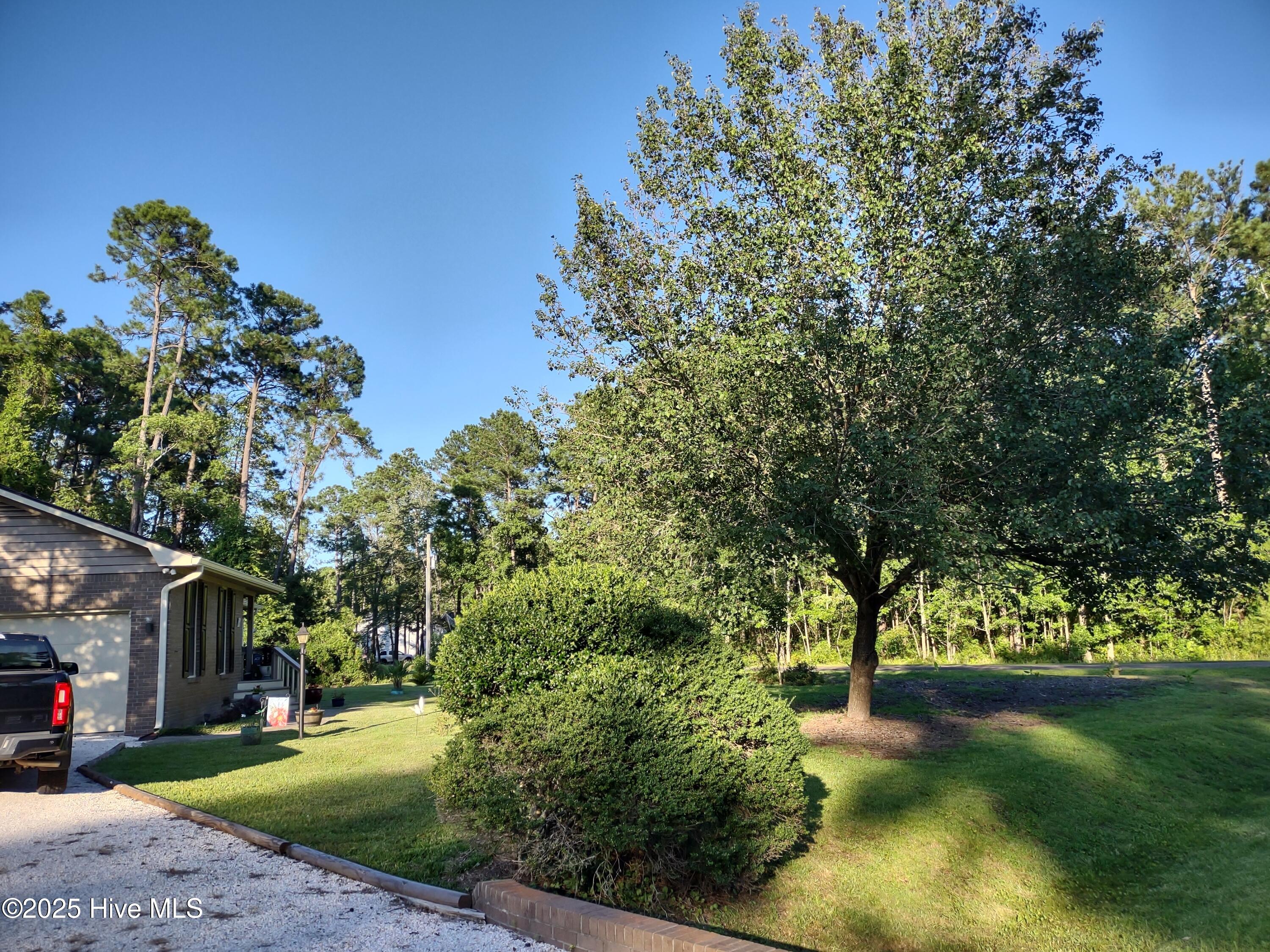 370 Boundaryline Drive Property Photo 61