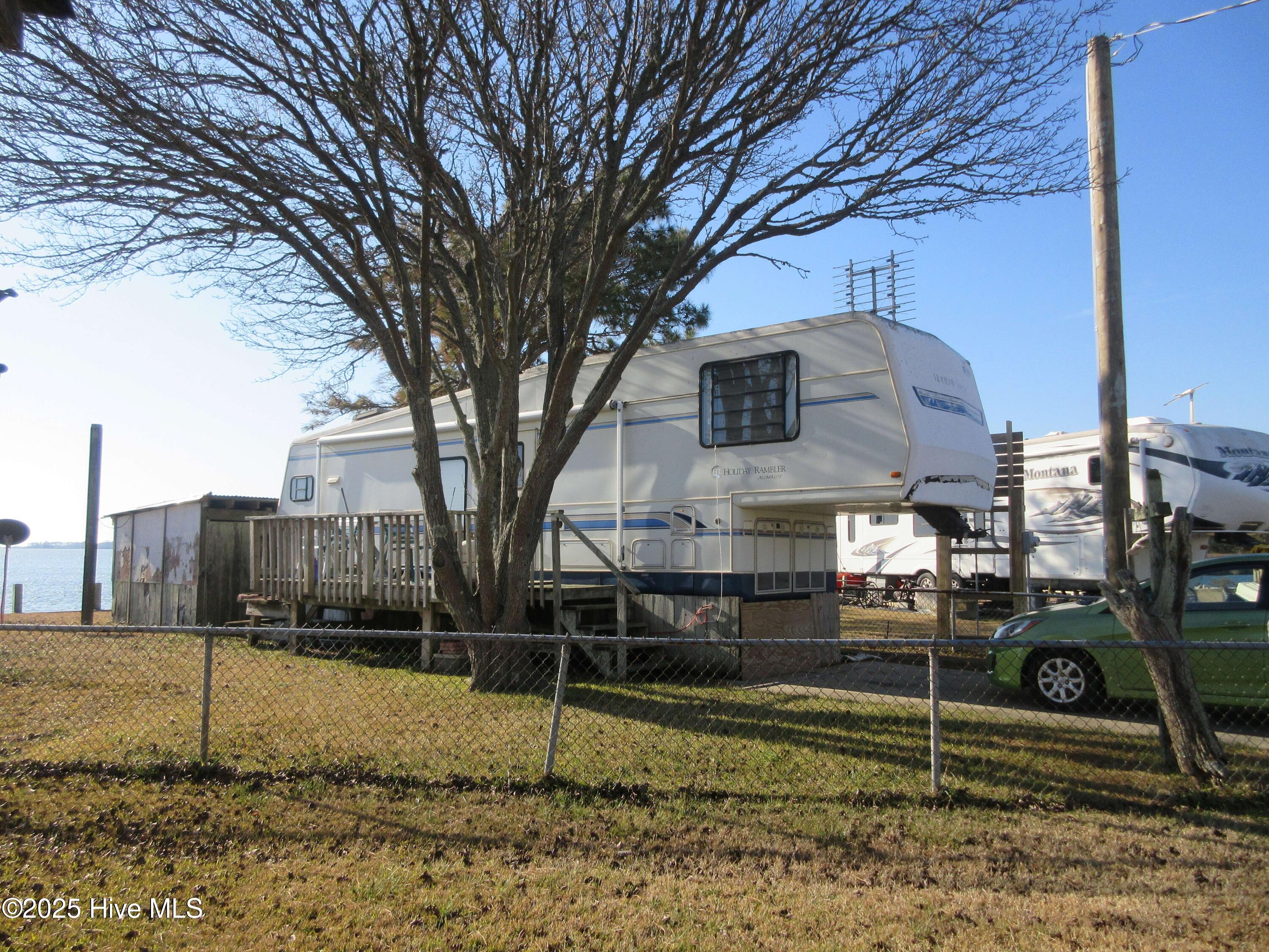 157 Dolphin Court Property Photo 1