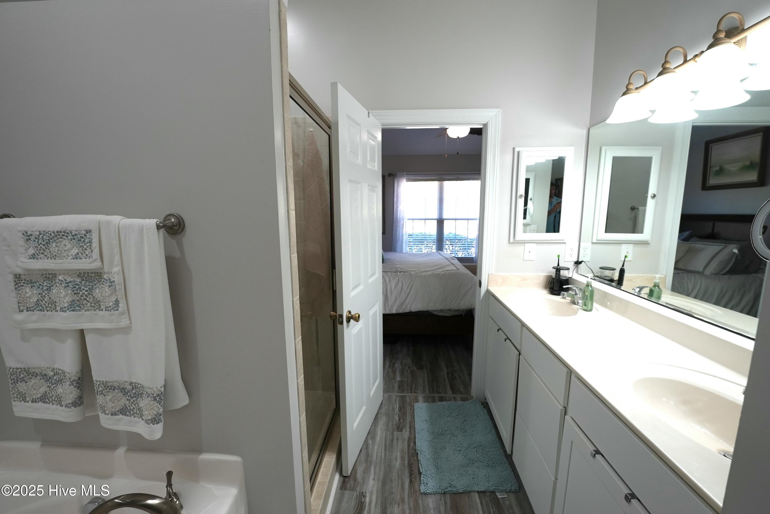 399 Castle Bay Drive D Property Photo 21