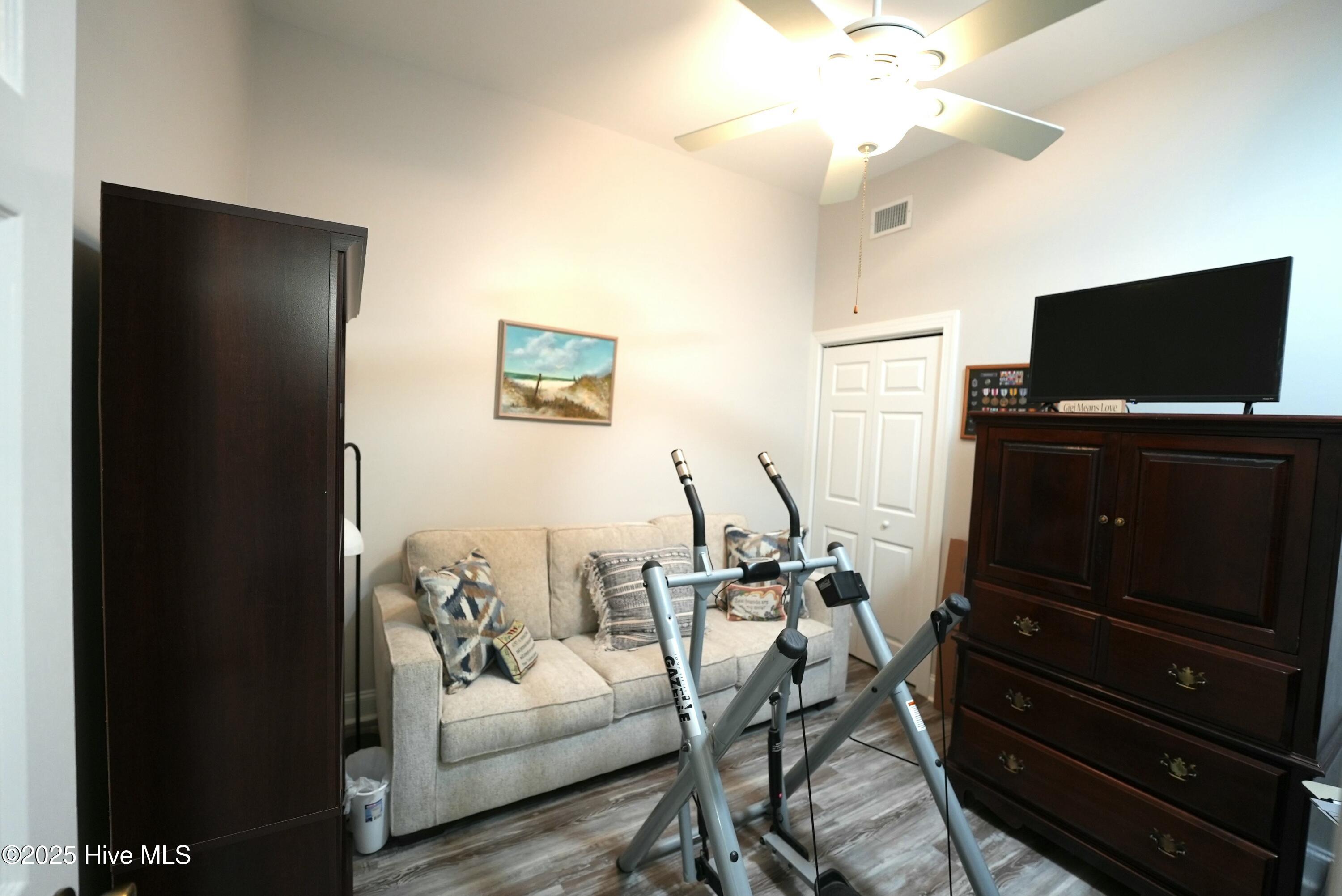 399 Castle Bay Drive D Property Photo 27