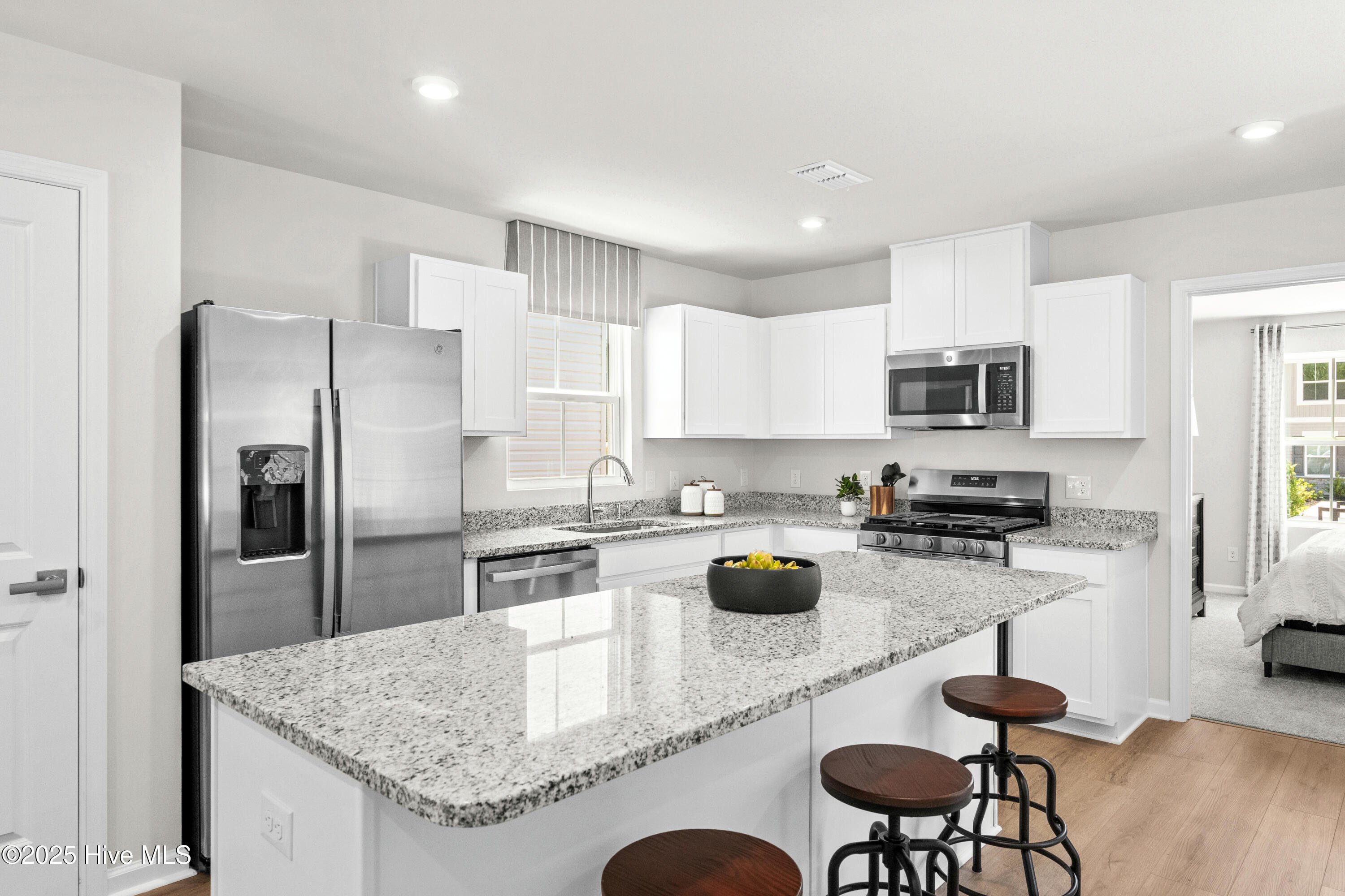 1424 Pine Log Trail Property Photo 5