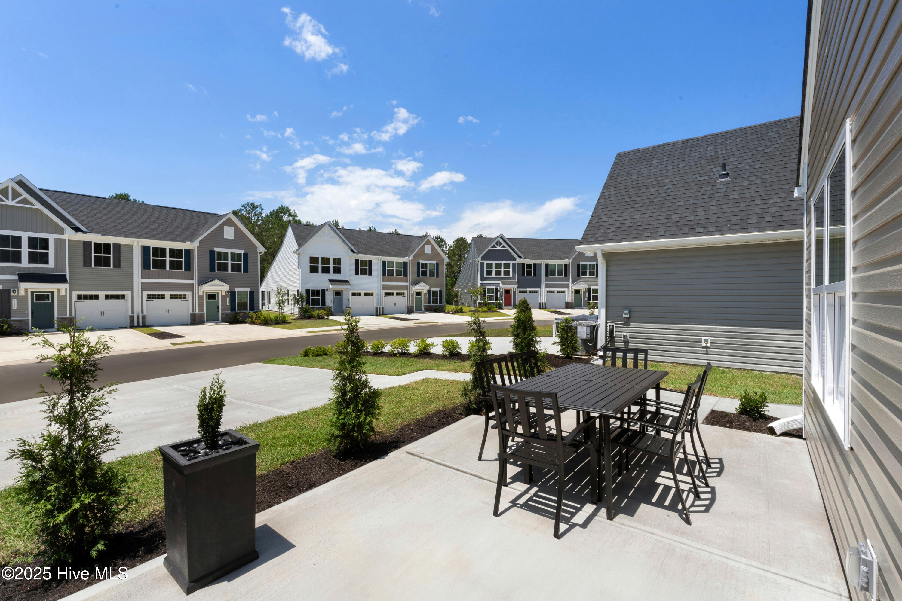 1424 Pine Log Trail Property Photo 14