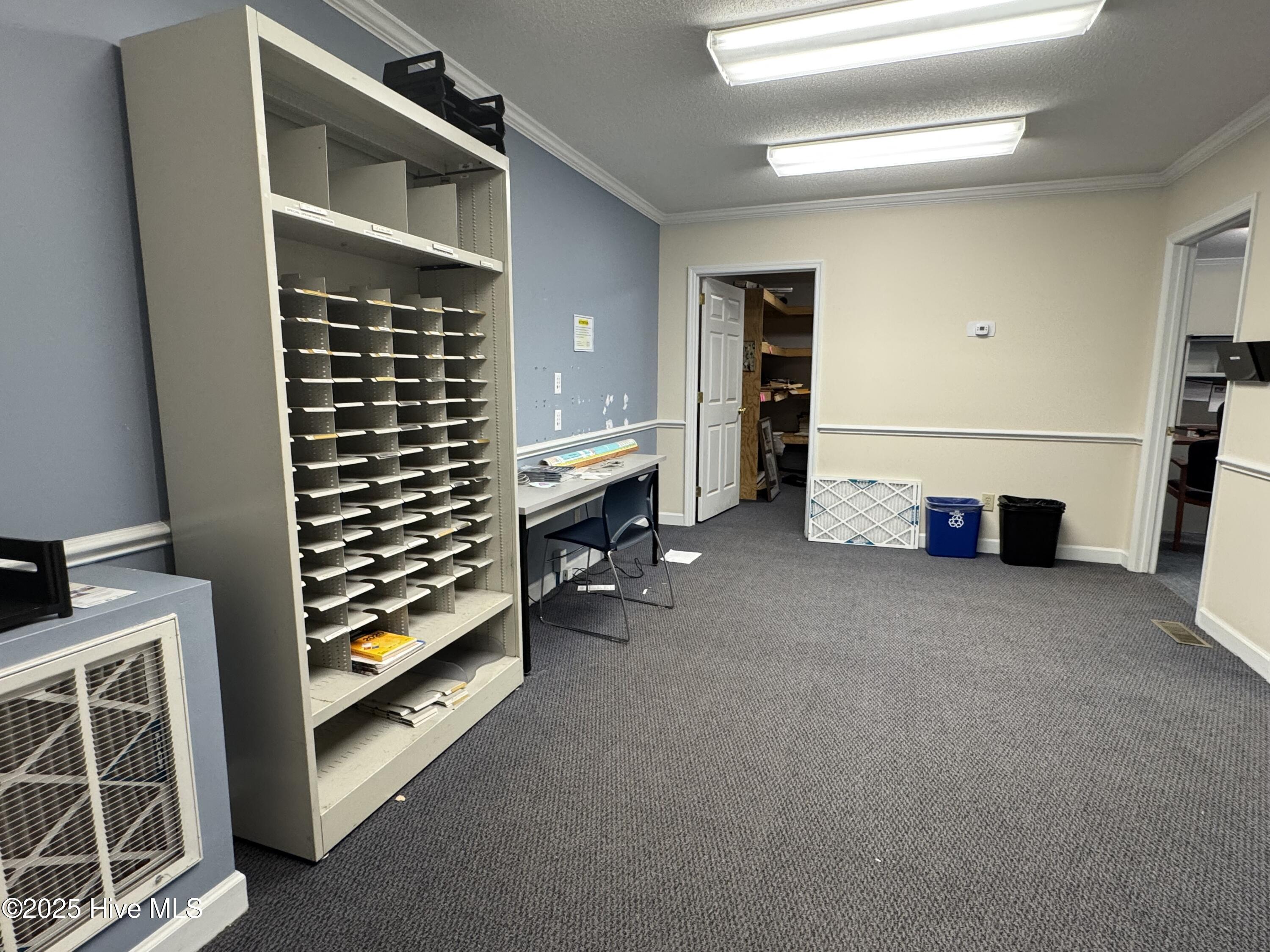 2451 College Road Property Photo 8