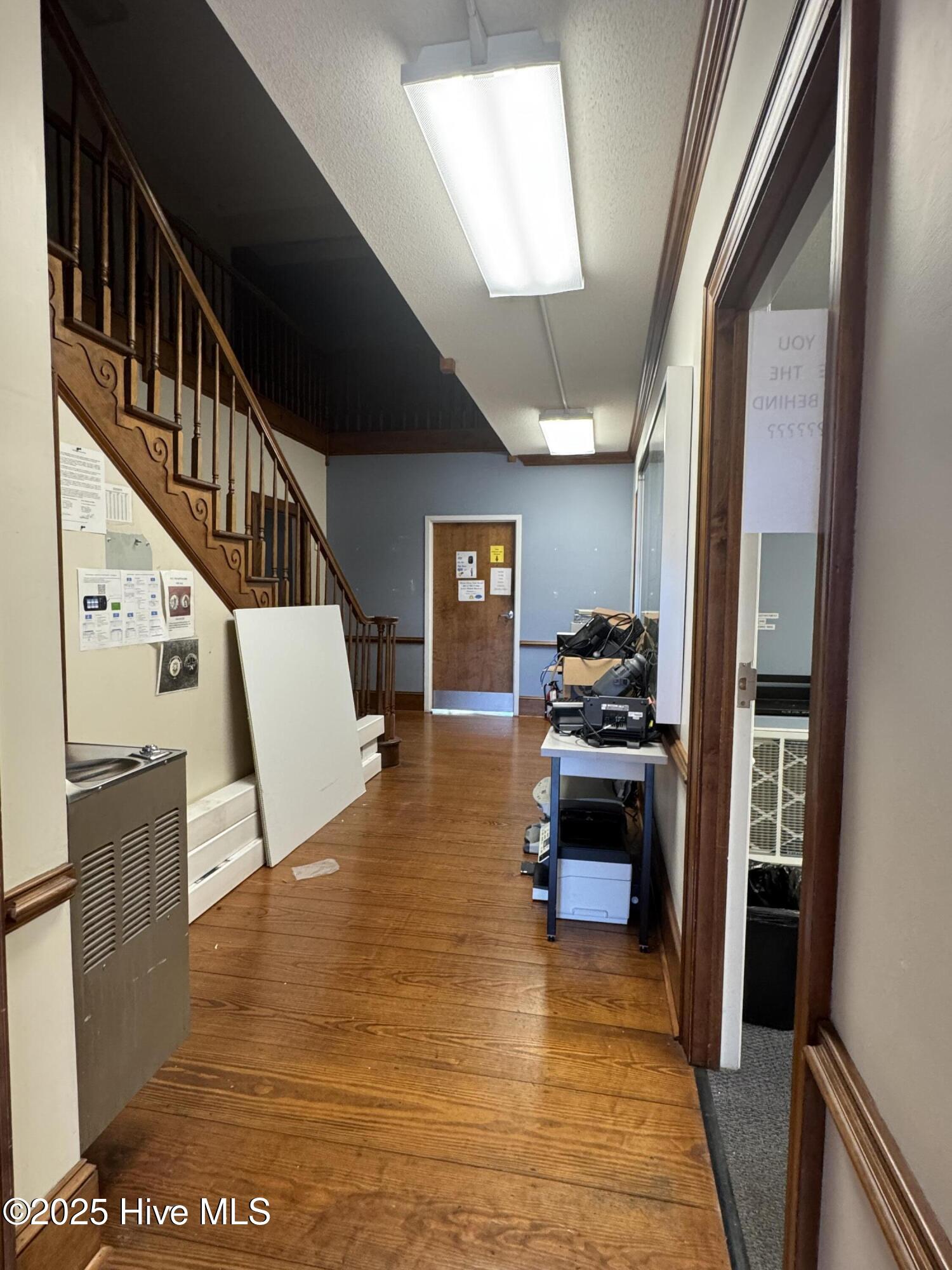 2451 College Road Property Photo 16