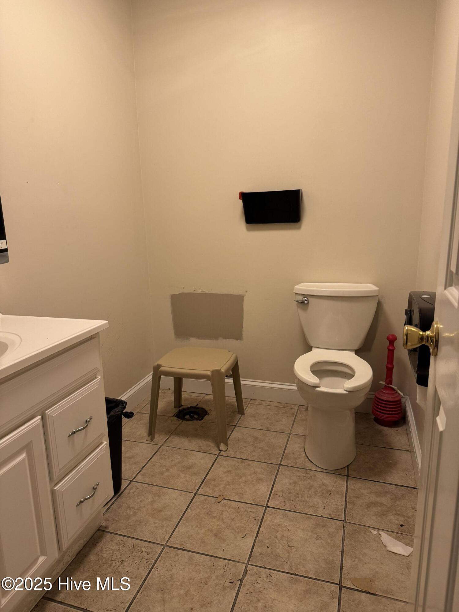 2451 College Road Property Photo 38