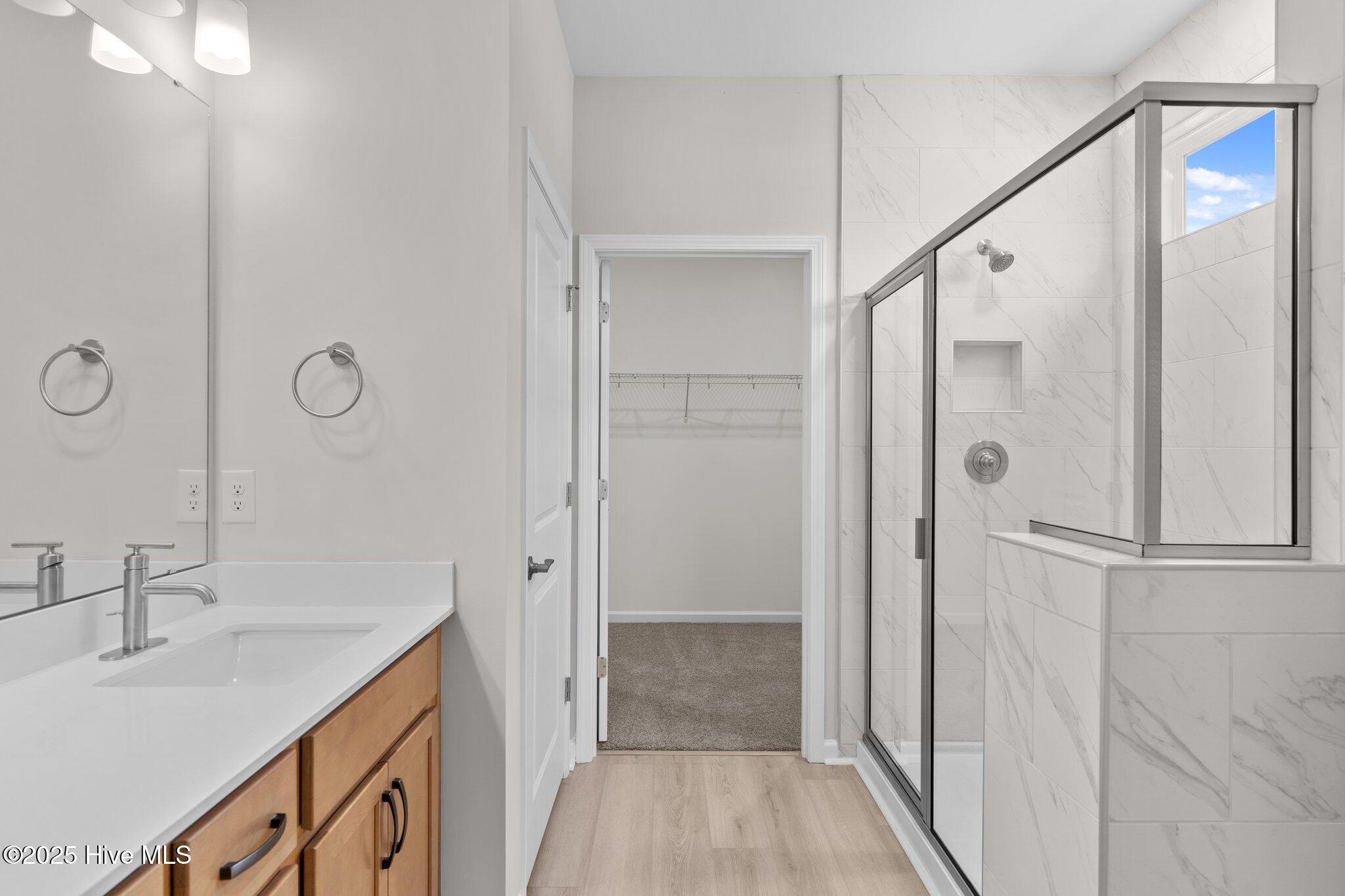 1923 Mansfield Avenue Property Photo 8