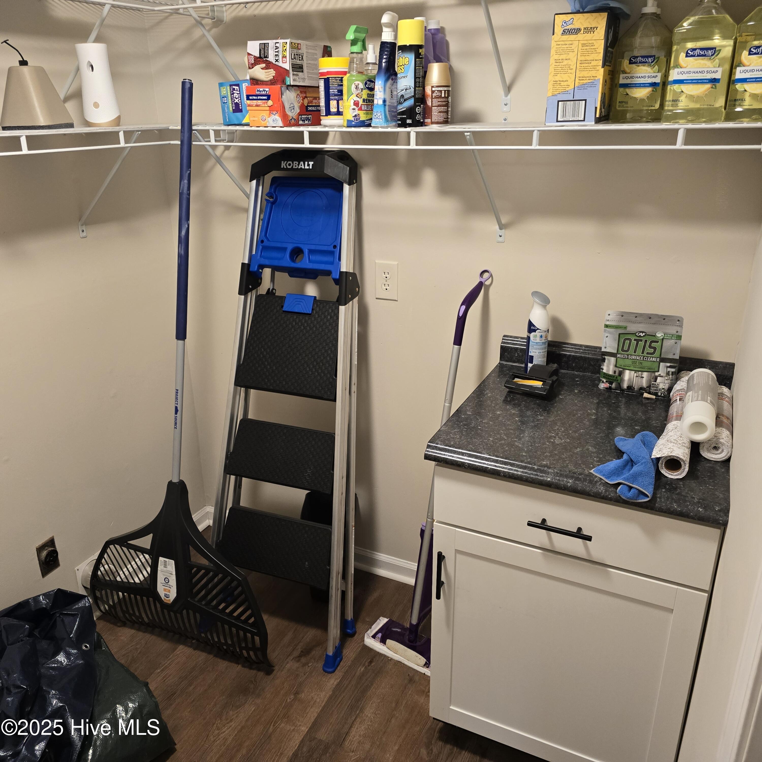 1507 Brookfield Road Property Photo 10