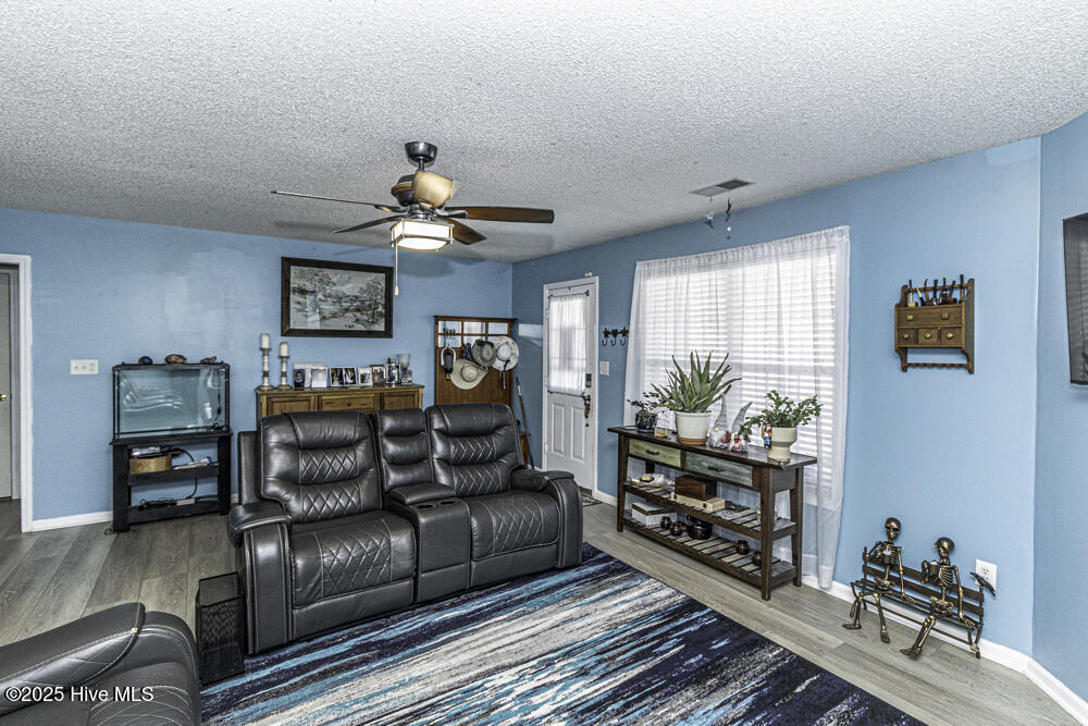 497 Carnation Court Property Photo 12