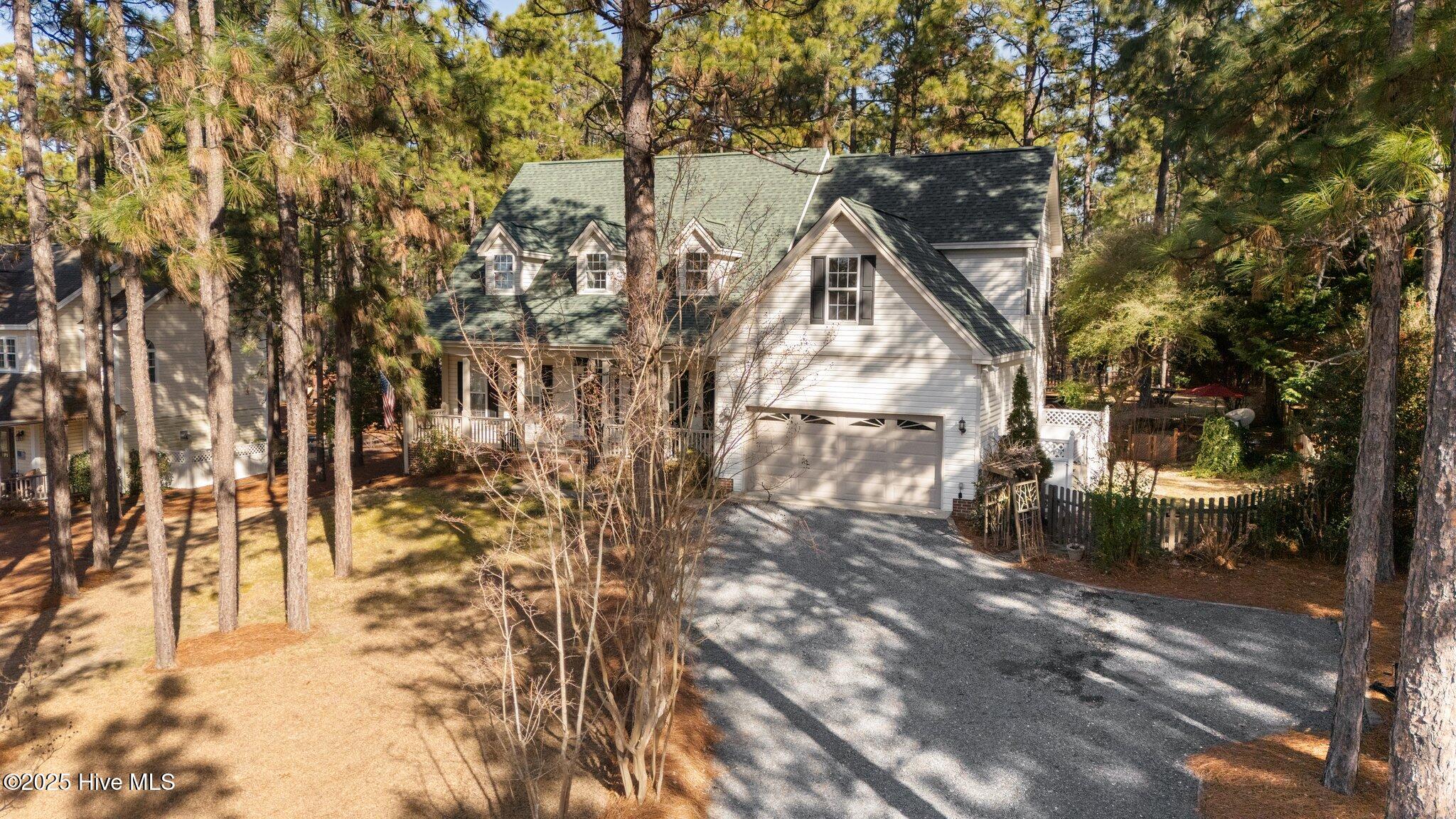1307 Devonshire Trail Property Photo 6