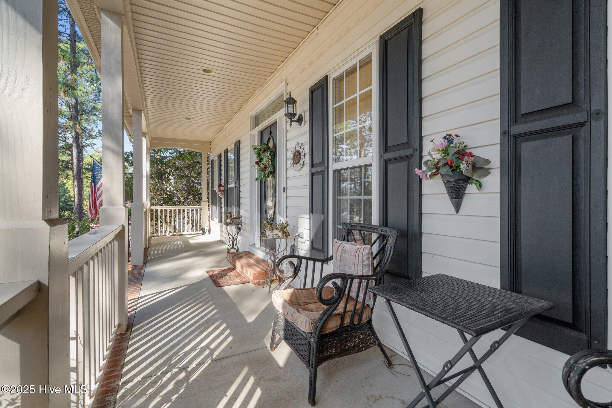 1307 Devonshire Trail Property Photo 11