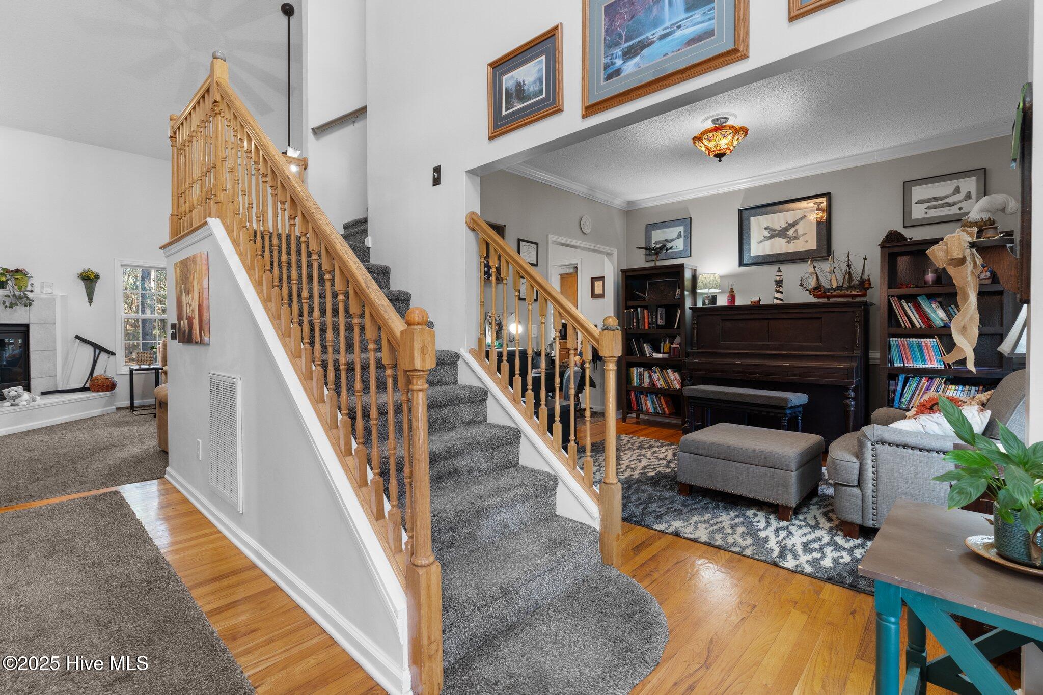 1307 Devonshire Trail Property Photo 13