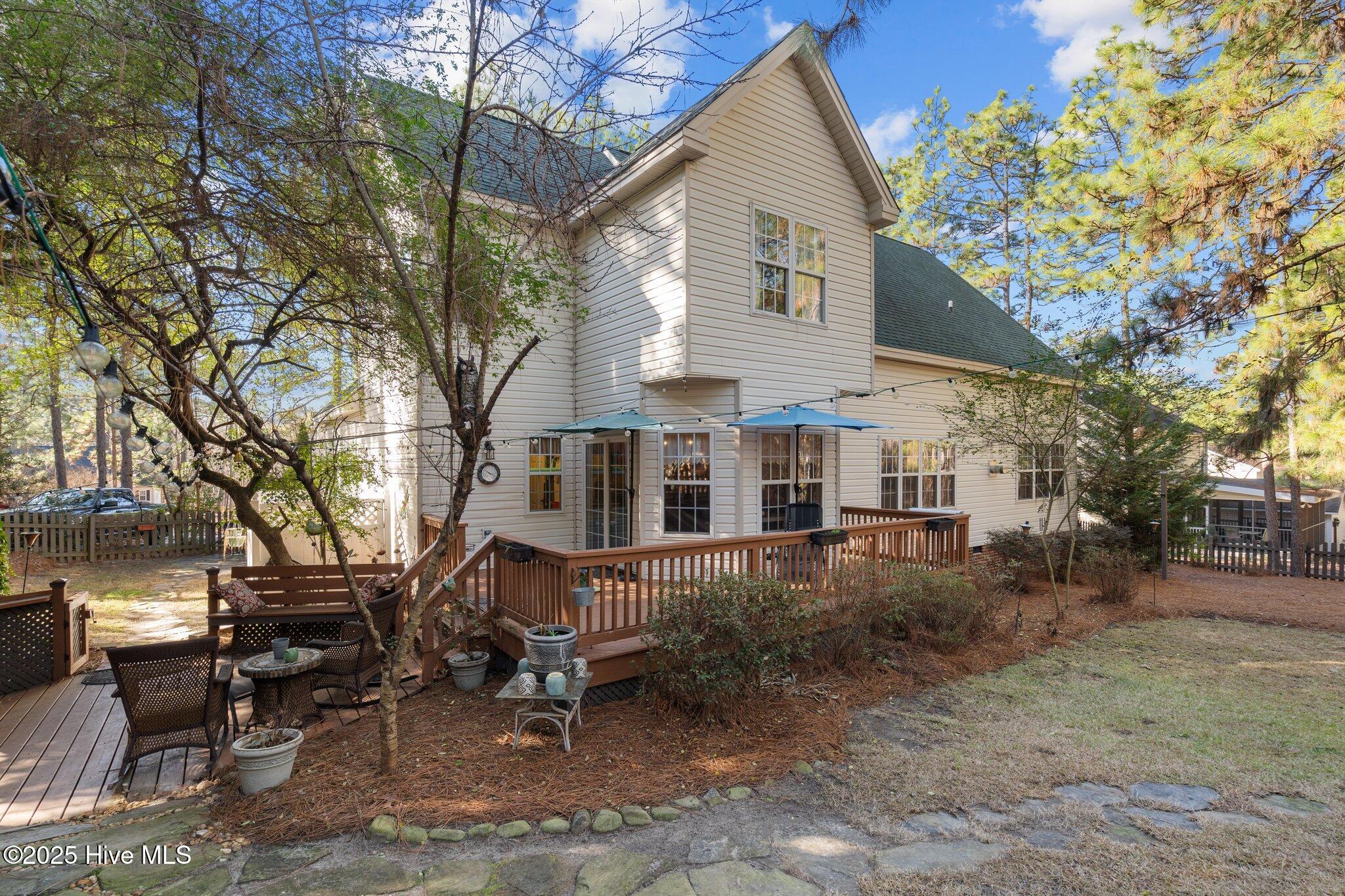 1307 Devonshire Trail Property Photo 48