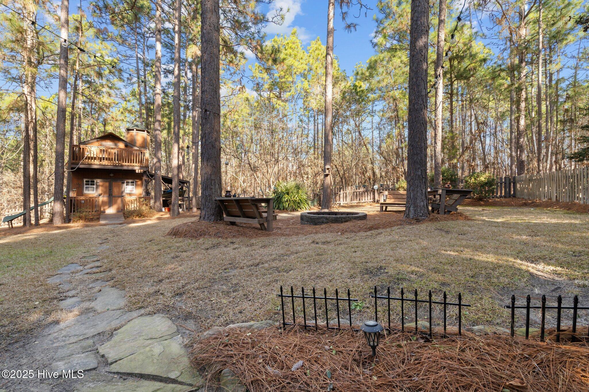 1307 Devonshire Trail Property Photo 54