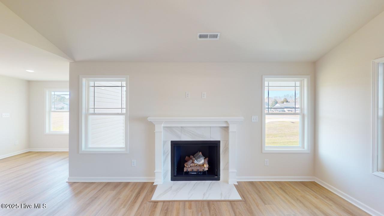 200 Berkshire Drive Property Photo 7