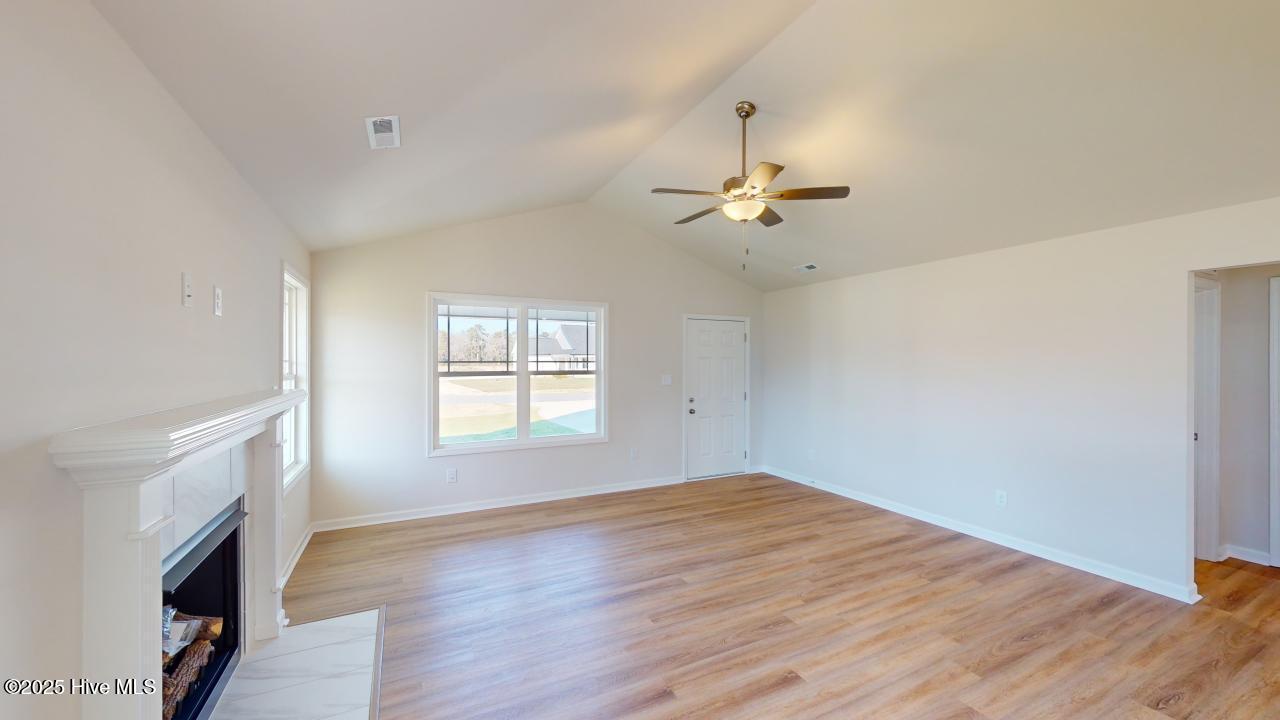 200 Berkshire Drive Property Photo 8