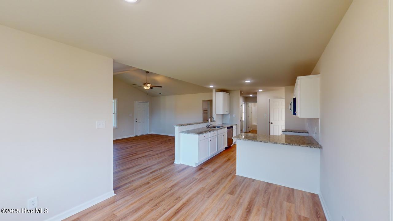 200 Berkshire Drive Property Photo 15