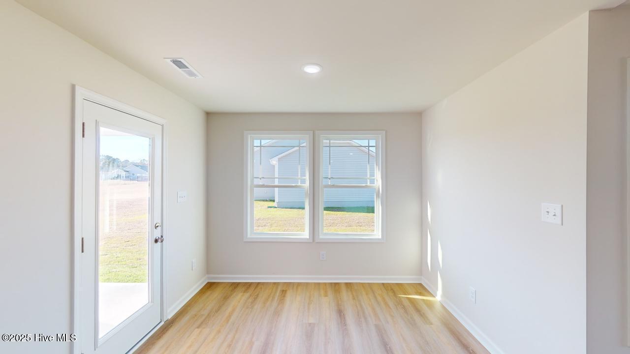 200 Berkshire Drive Property Photo 18