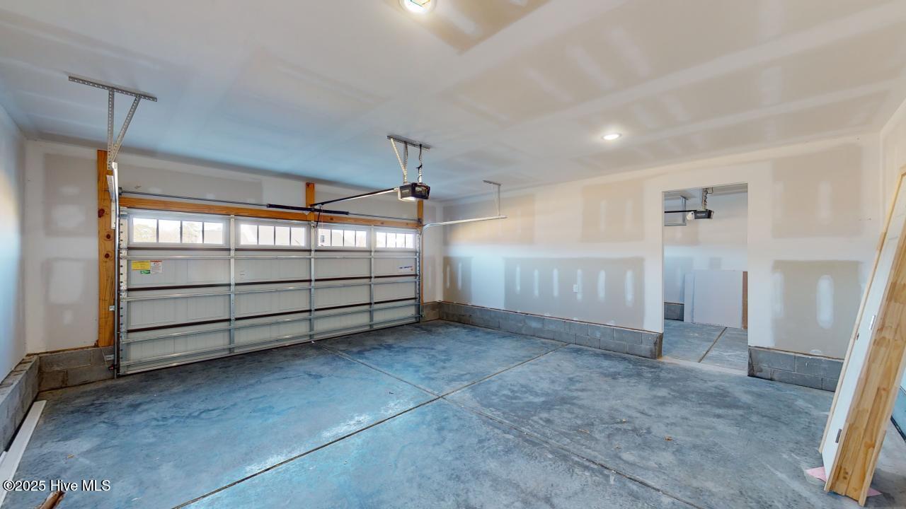 200 Berkshire Drive Property Photo 22
