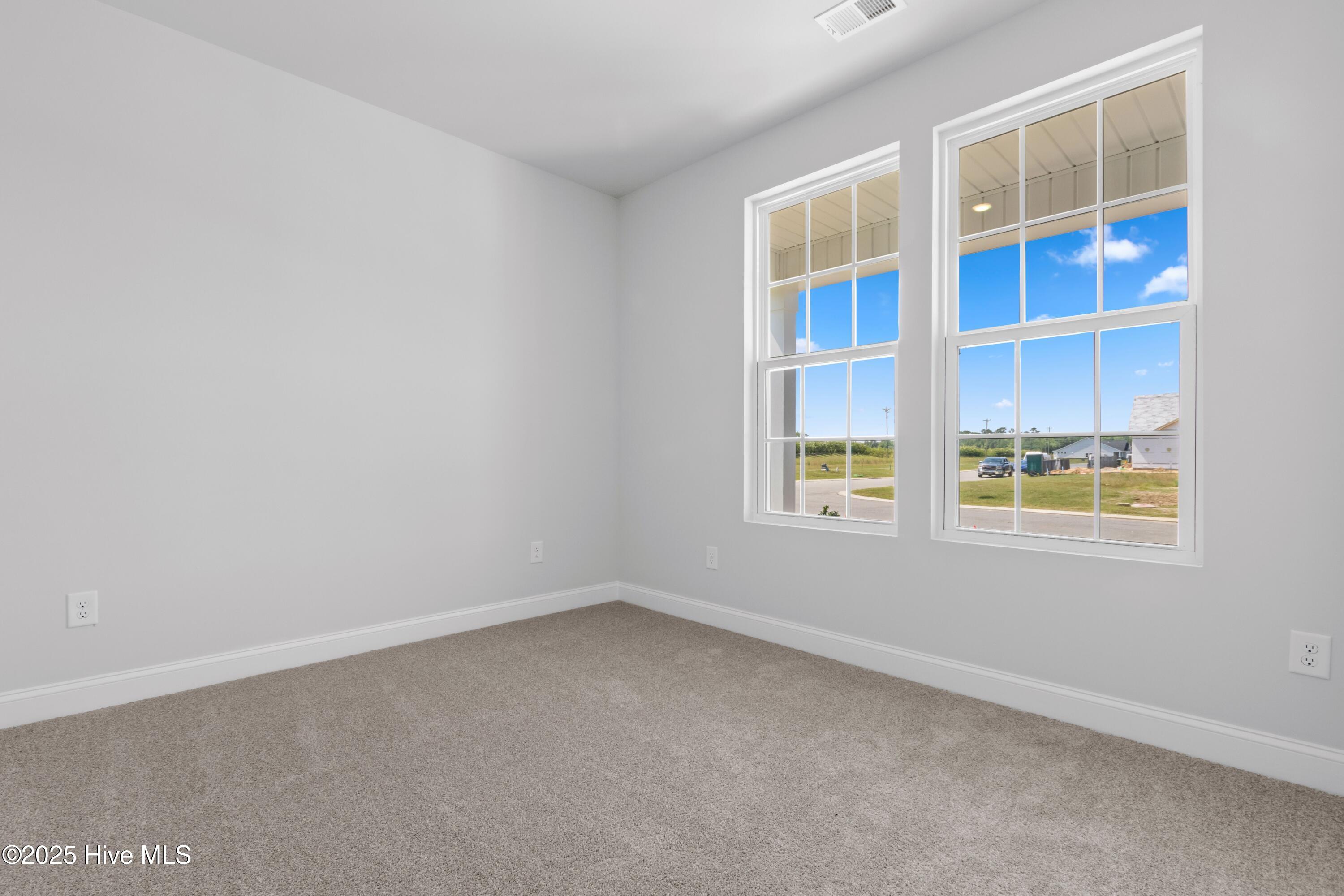1099 Forest Bend Property Photo 15