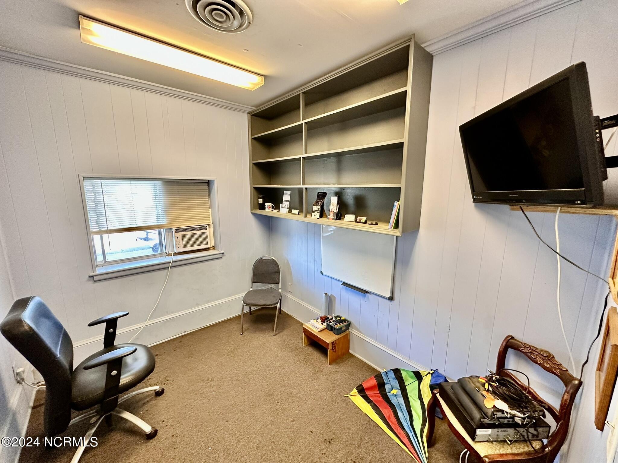 502 Washington Street Property Photo 22