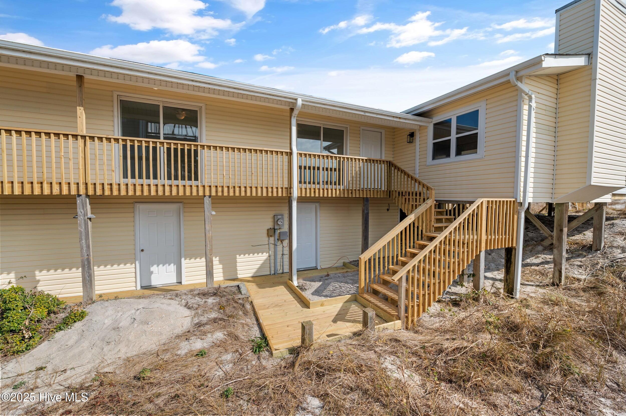 1413 Ocean Boulevard Property Photo 2