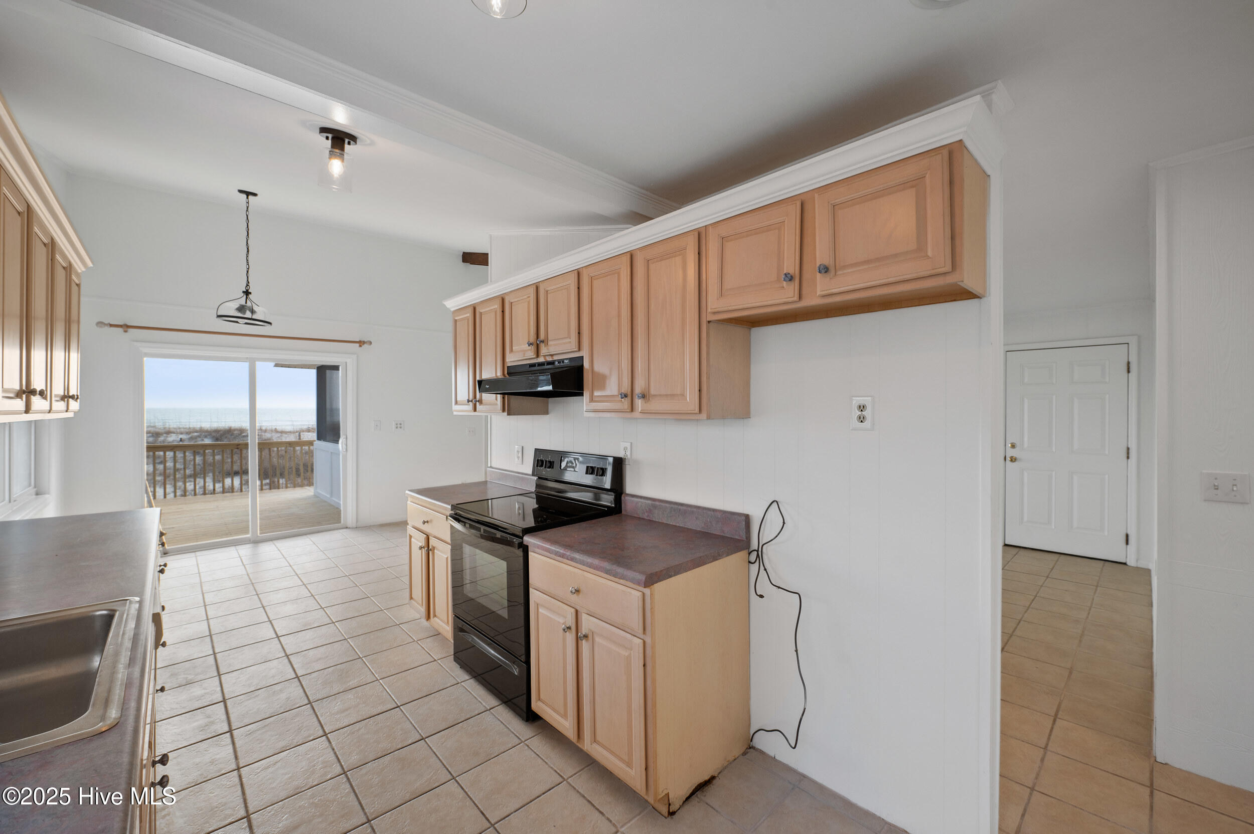 1413 Ocean Boulevard Property Photo 19